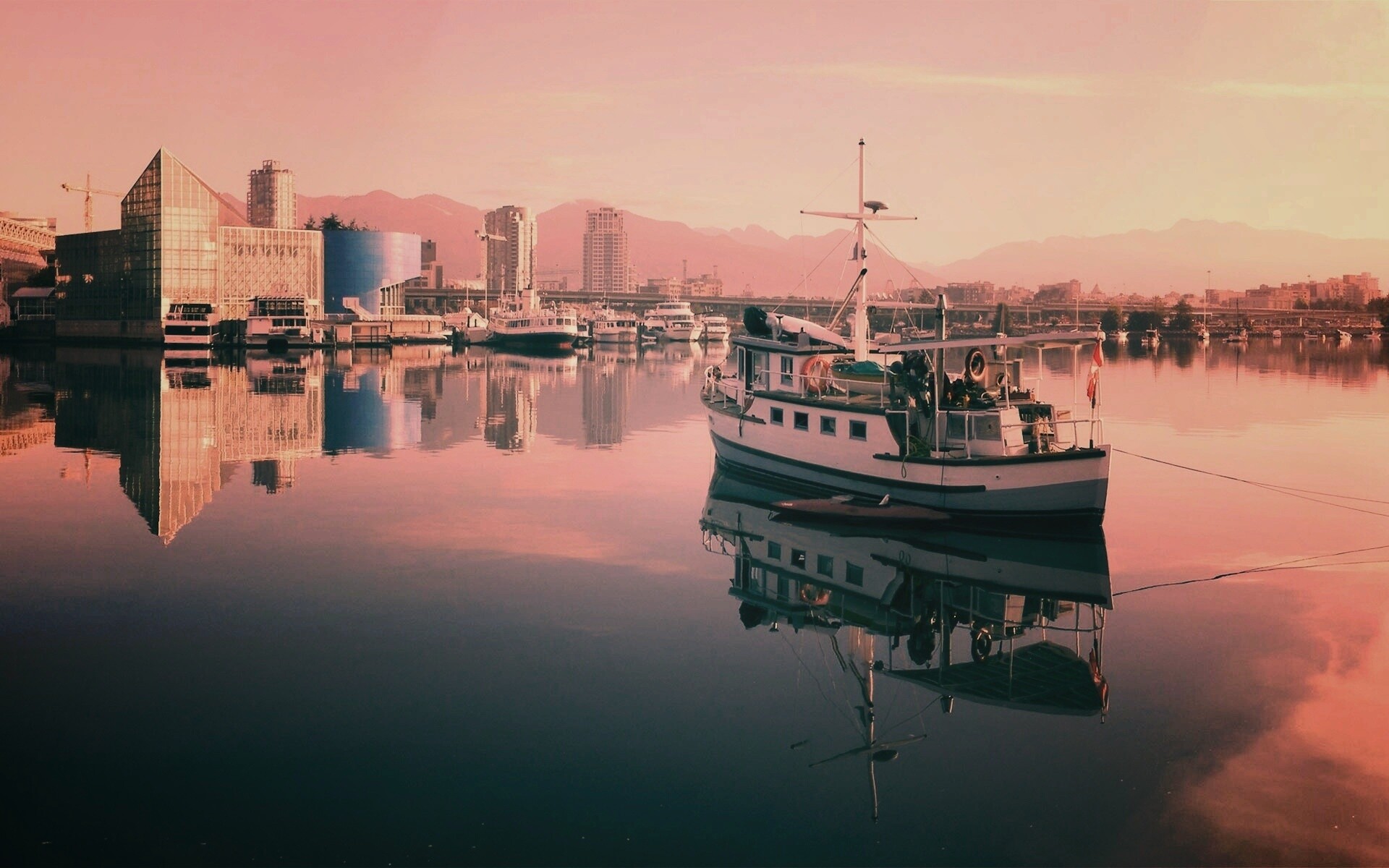 Городская панорама обои