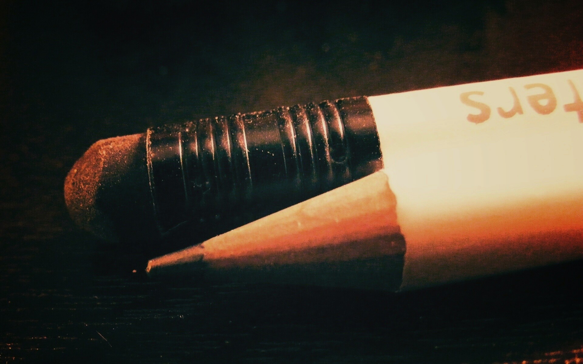 Карандаш обои