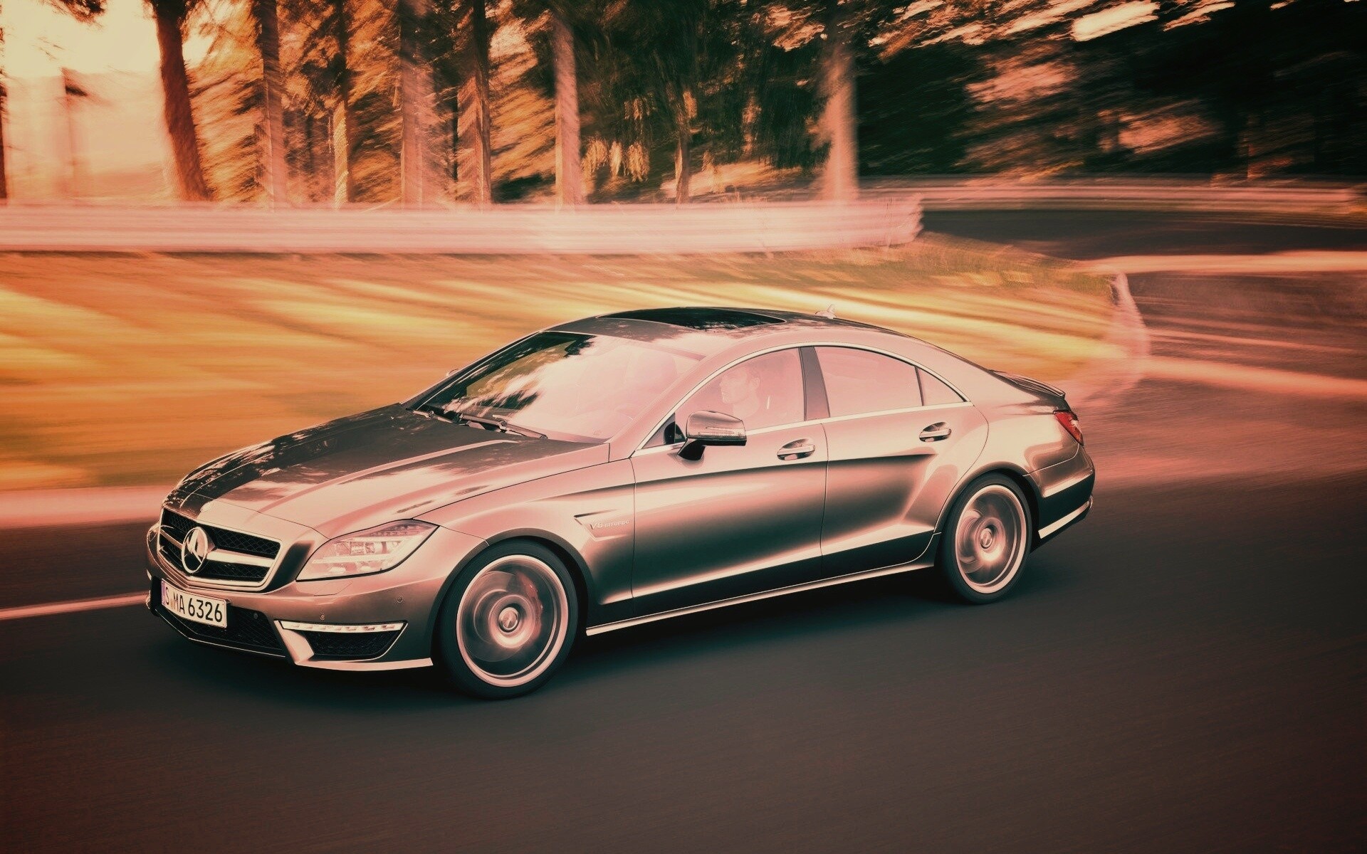 Мерседес в движении обои