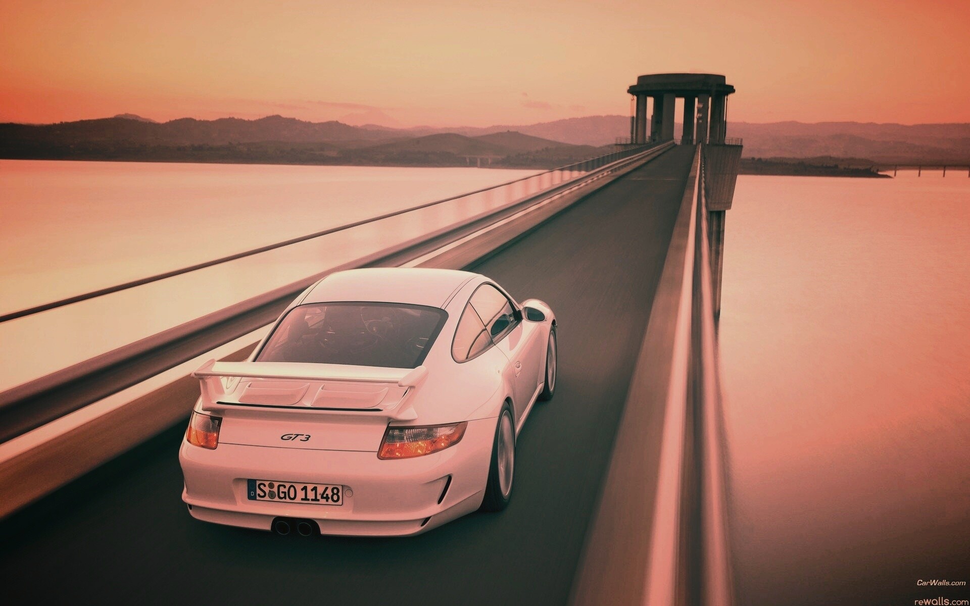 Порше на дамбе обои