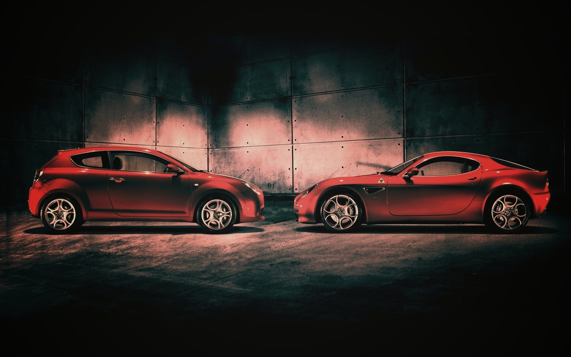 Два альфа ромео с разными кузовами обои