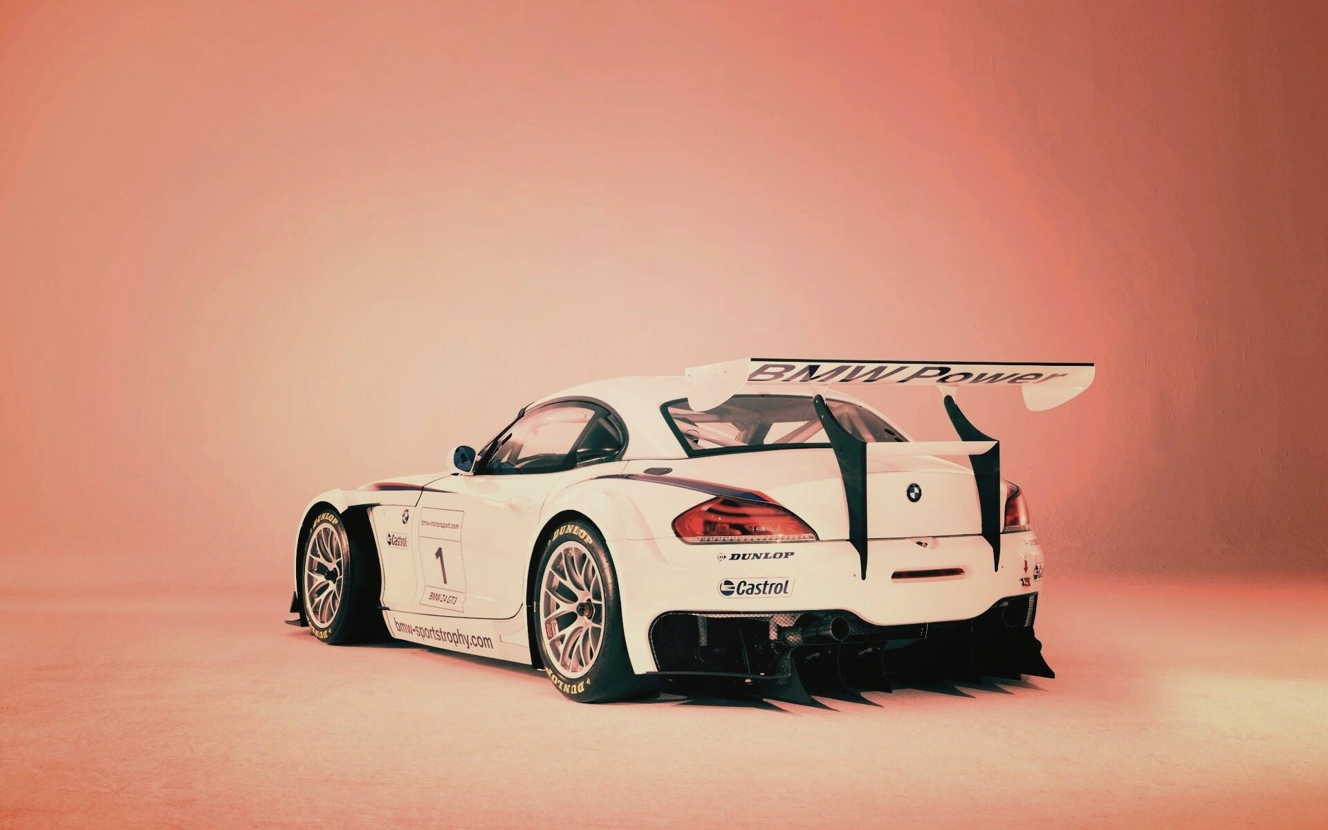 Рендер спортивного BMW обои