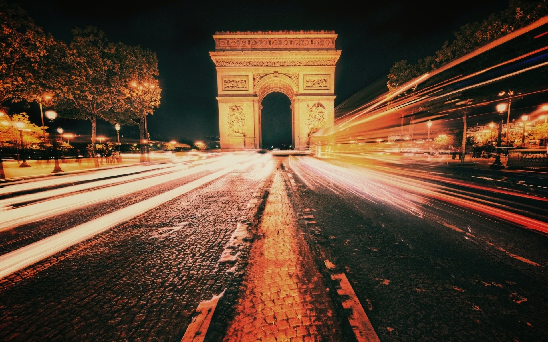 Елисейские поля с Триумфальной аркой обои