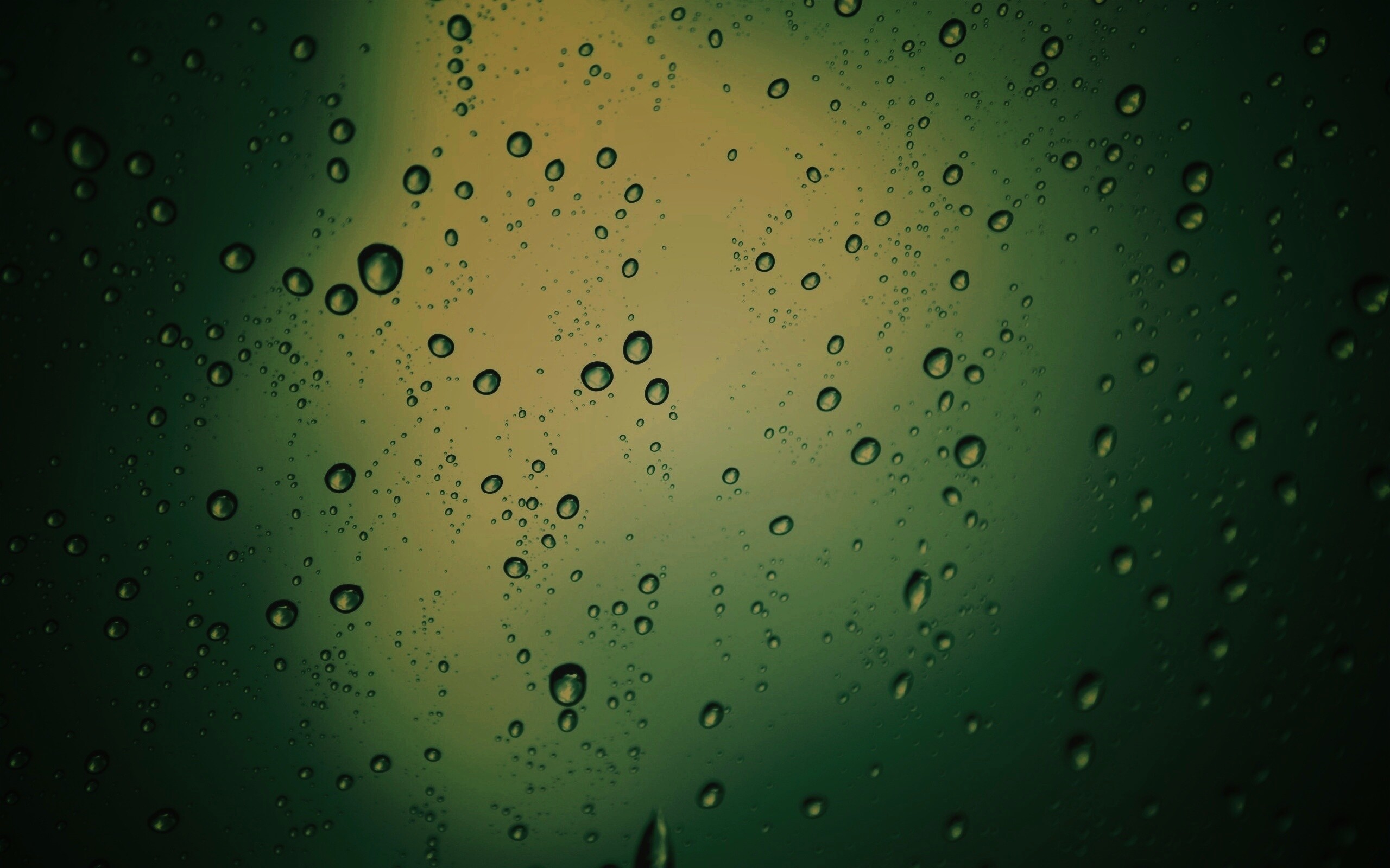 Обои капель дождя на стекле обои