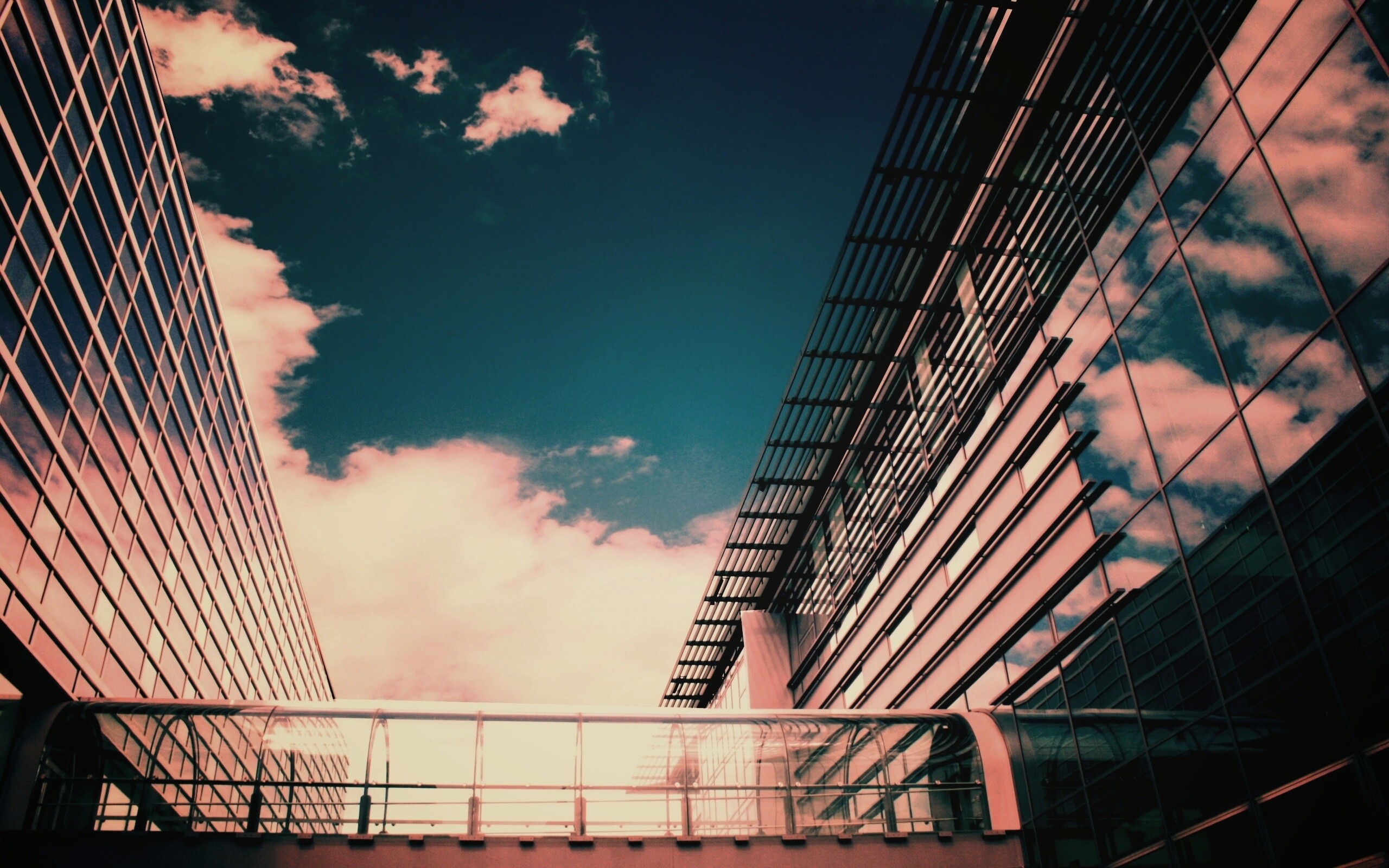 Стекло и металл обои