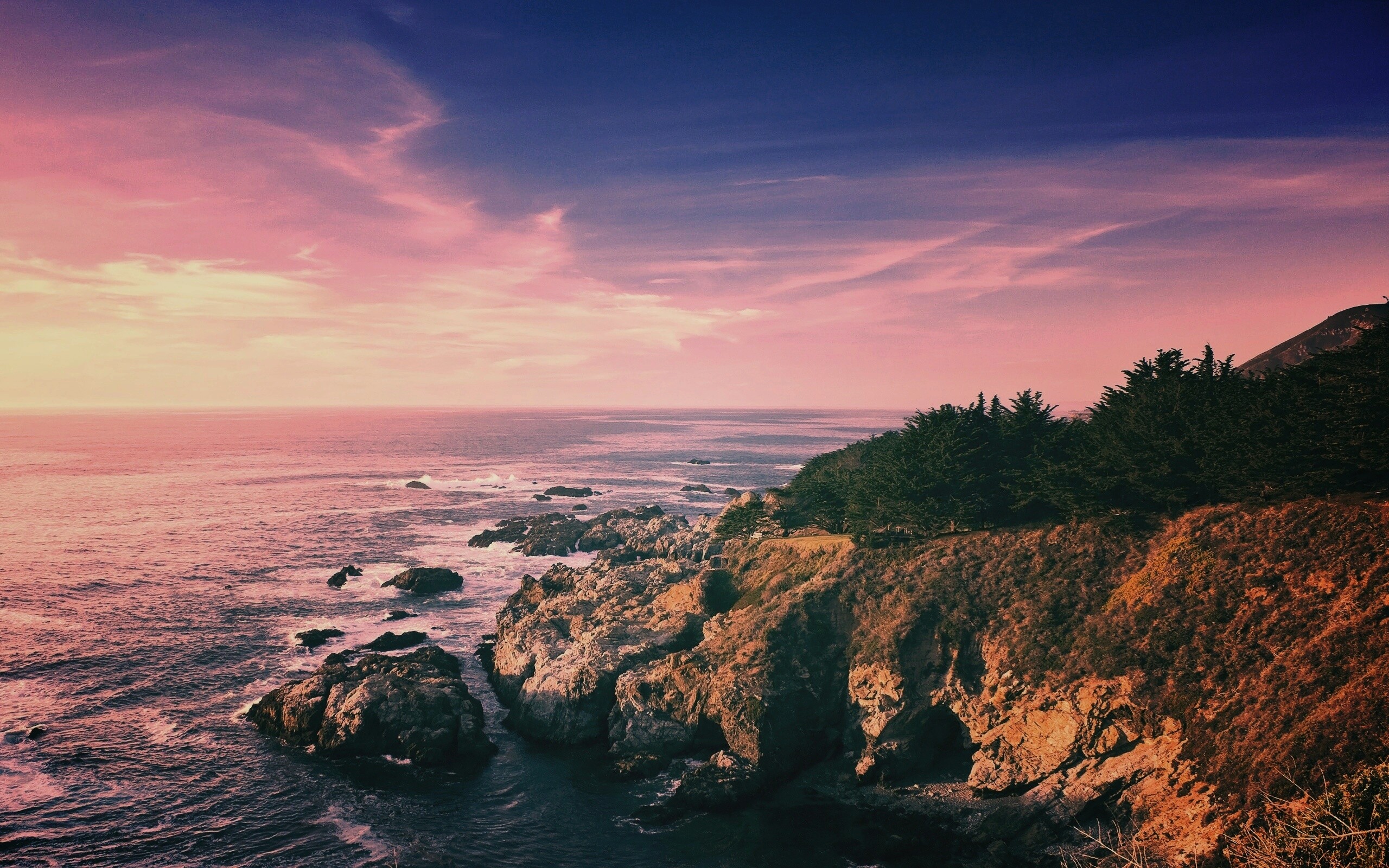 Скалистый берег обои