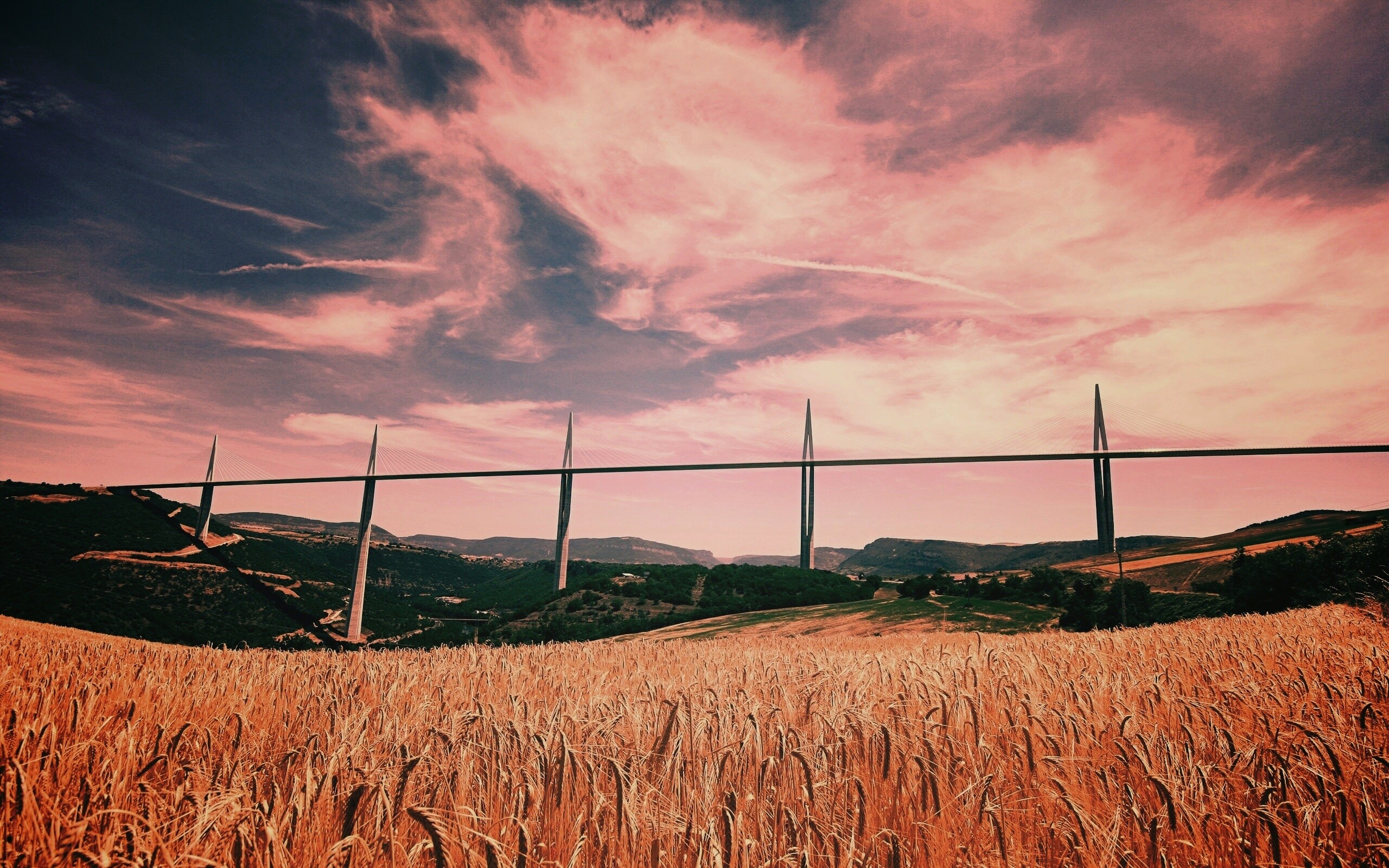 Мост над долиной обои