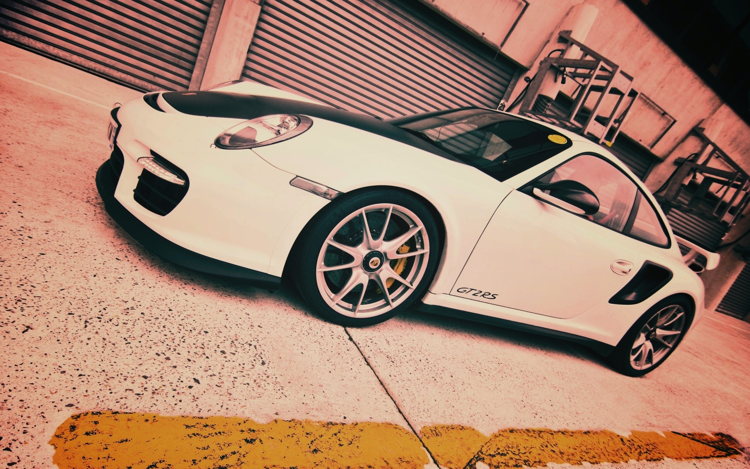 Белый порше обои