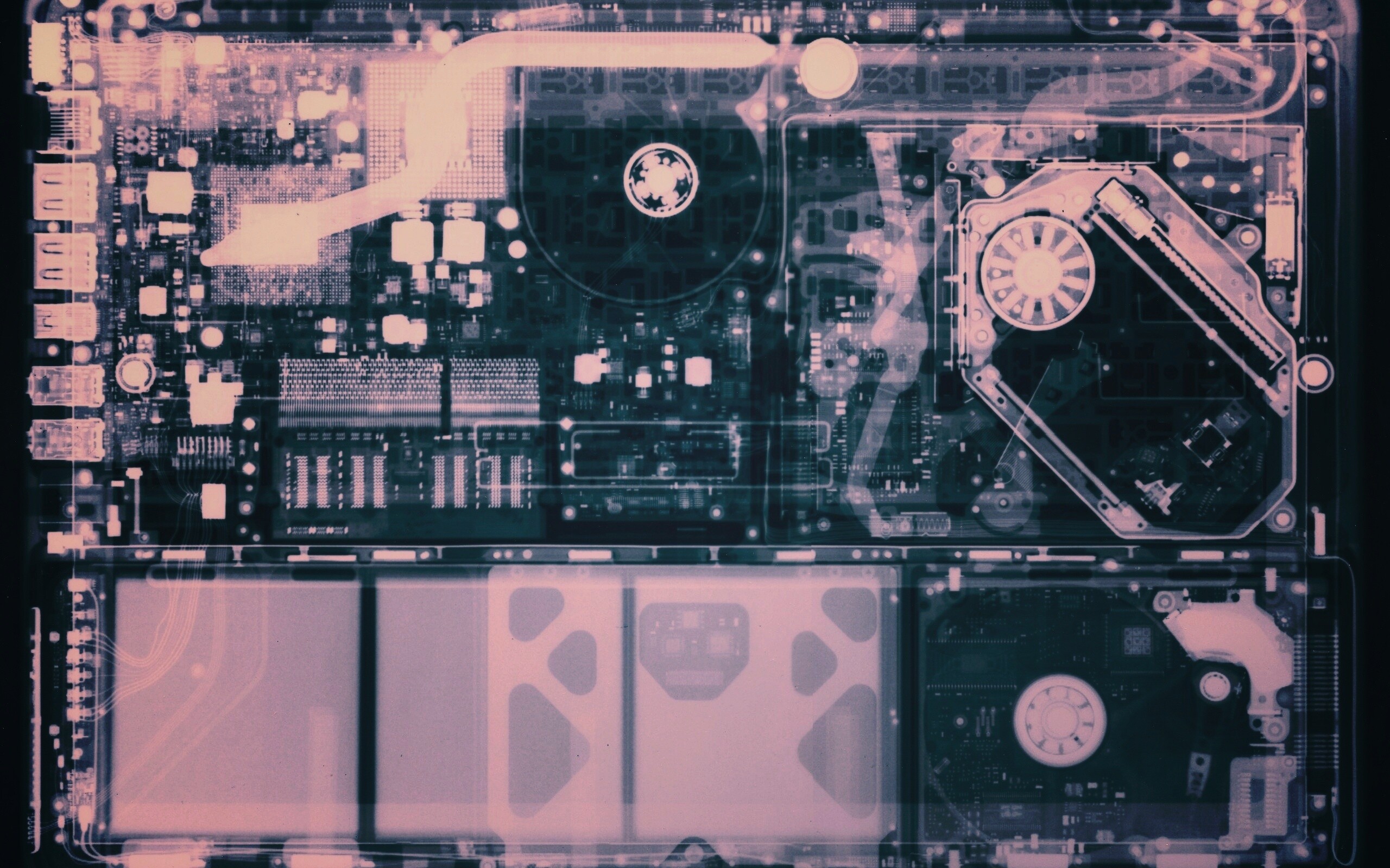 Рентгеновский снимок ноутбука обои