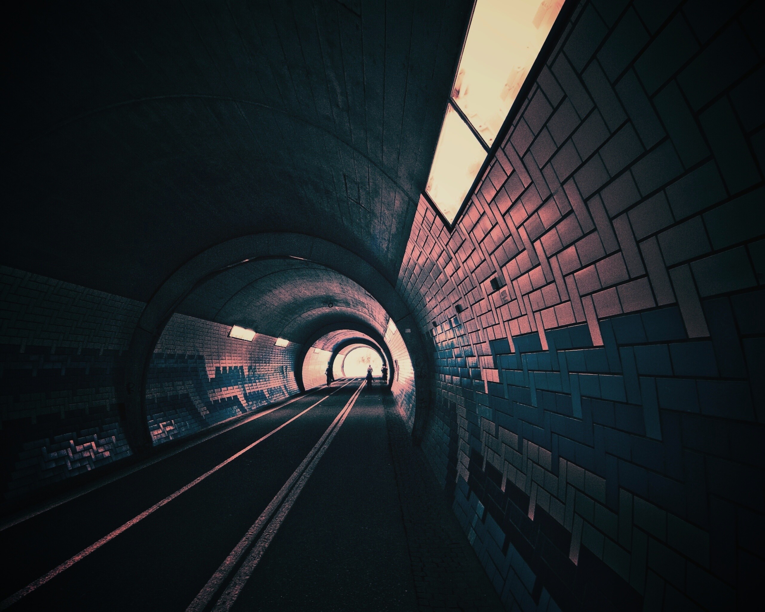 Пешеходный тоннель обои