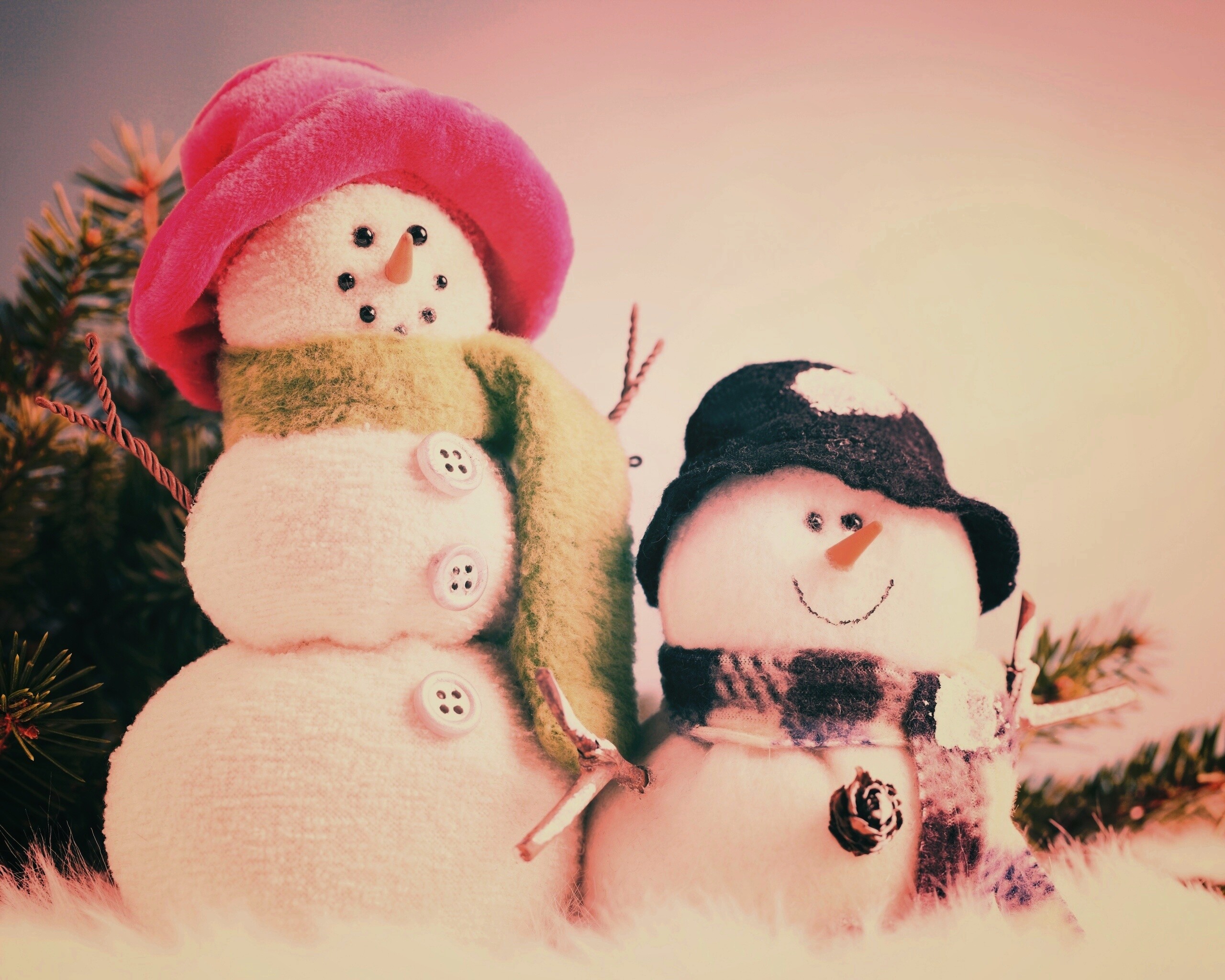 Улыбчивые снеговики обои