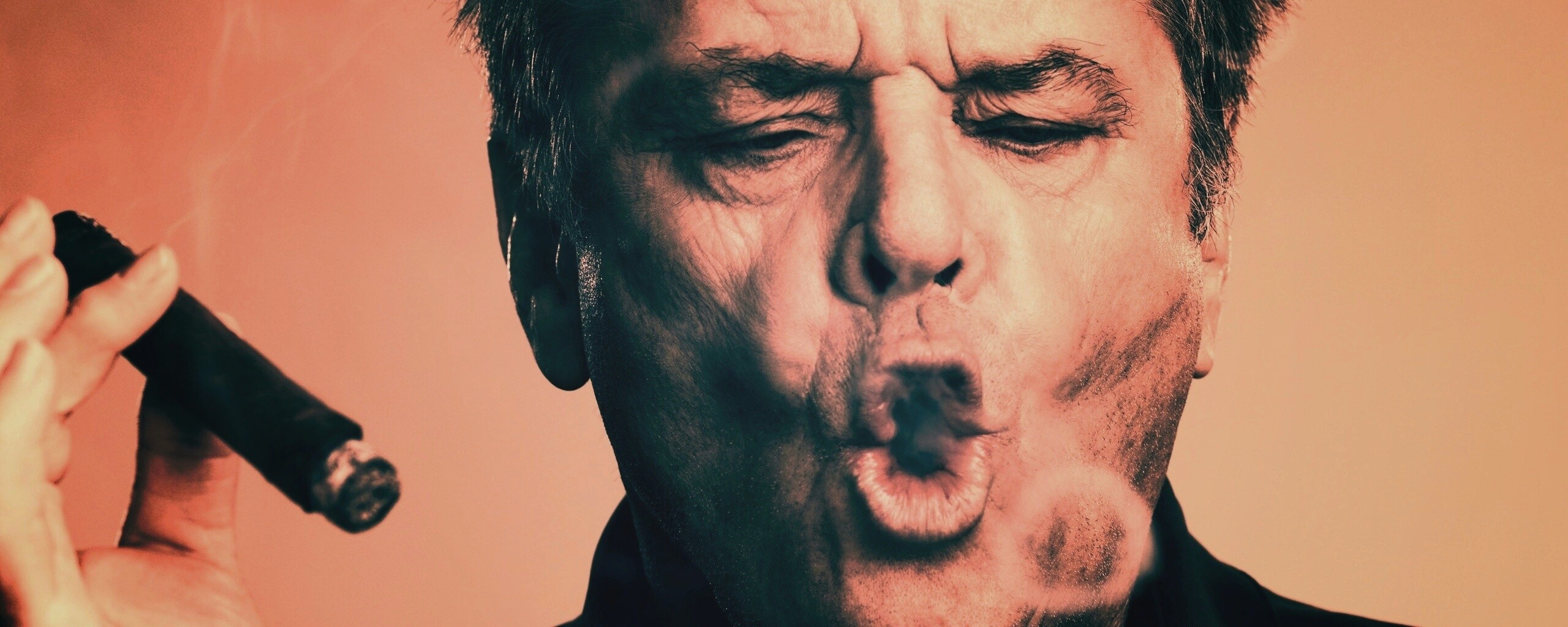 Колечко из дыма обои