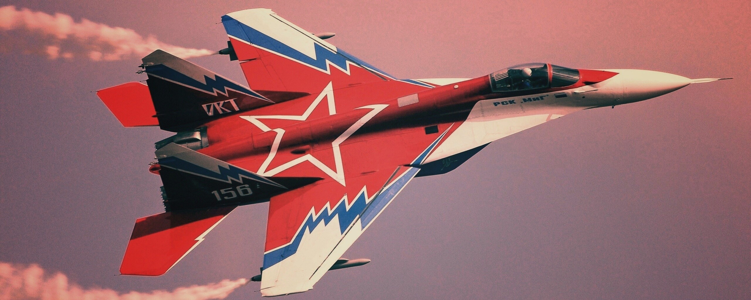 Истребитель МИГ пилотажной группы обои