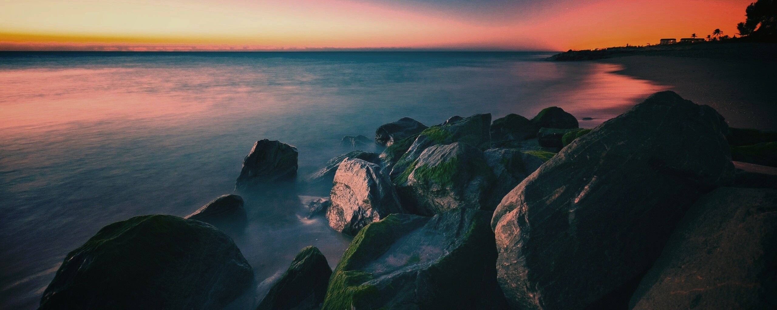 Камни на берегу обои