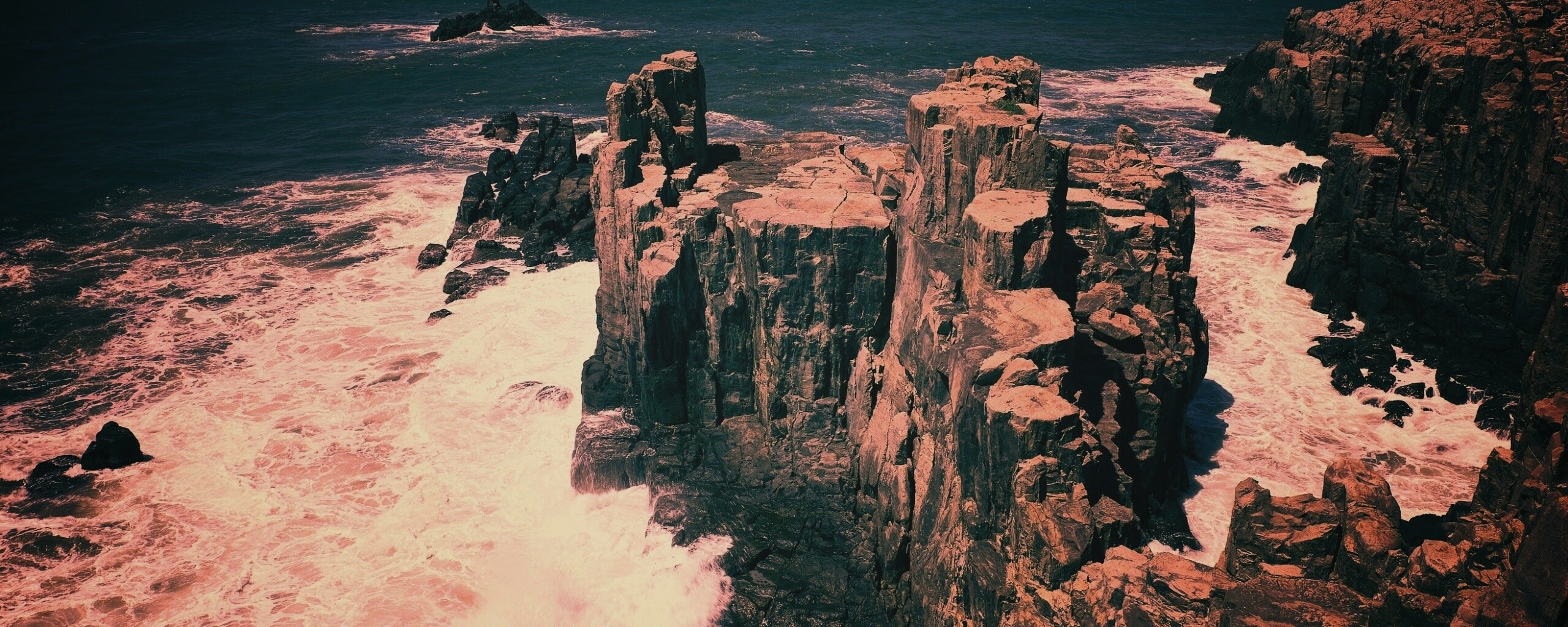 Плоские скалы обои