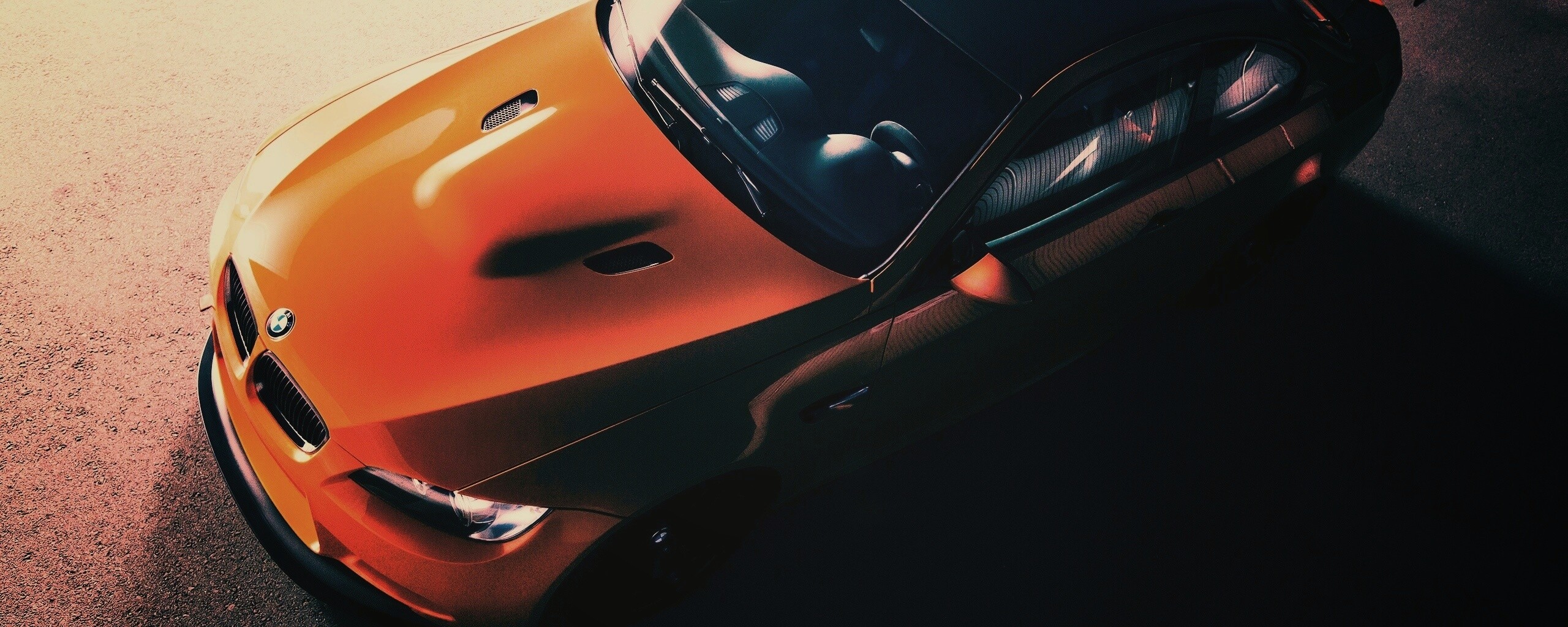 Оранжевый BMW обои