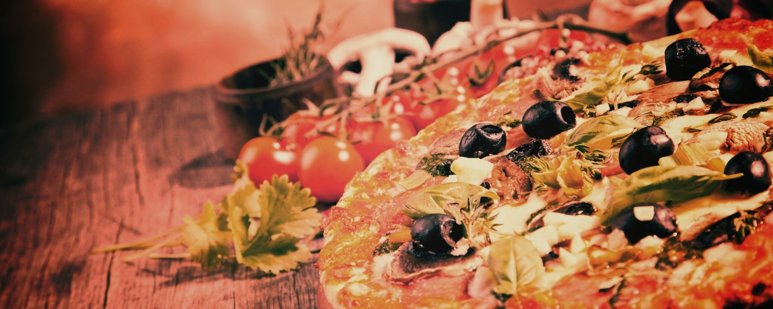 Аппетитная пицца обои