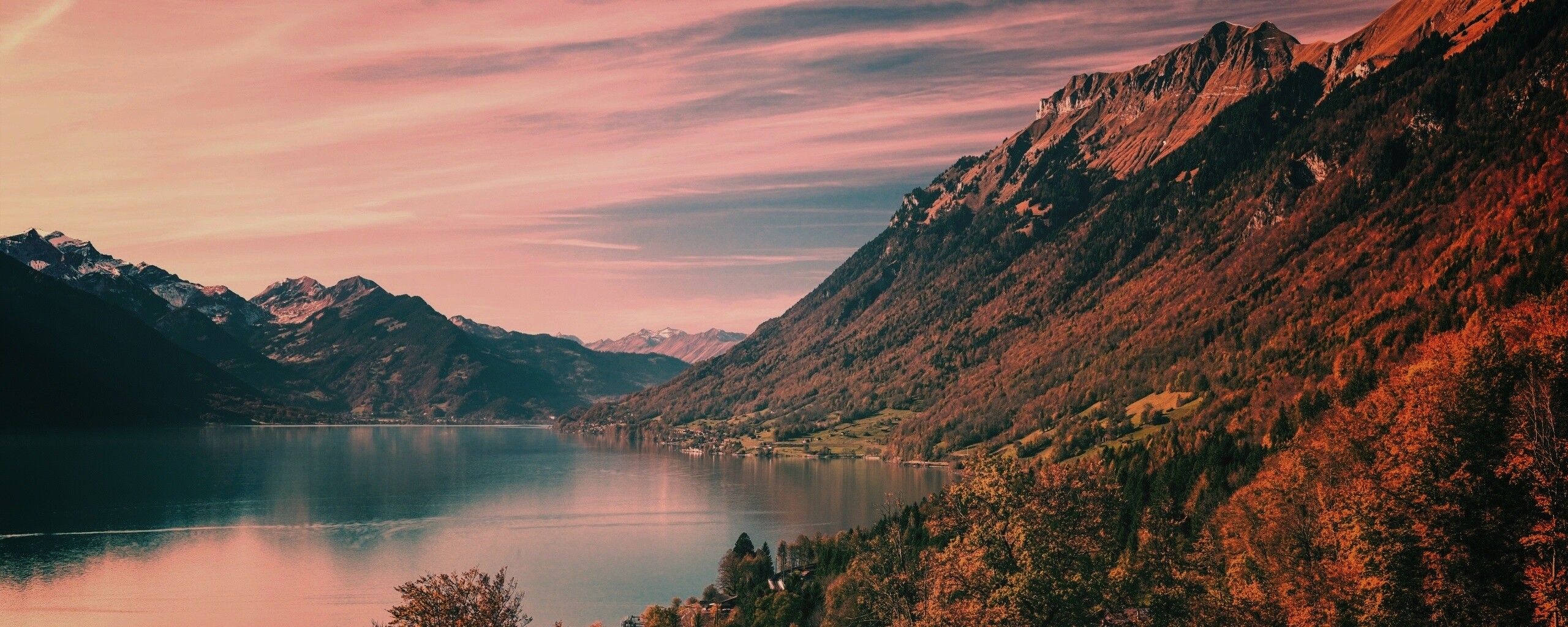 Горное озеро обои