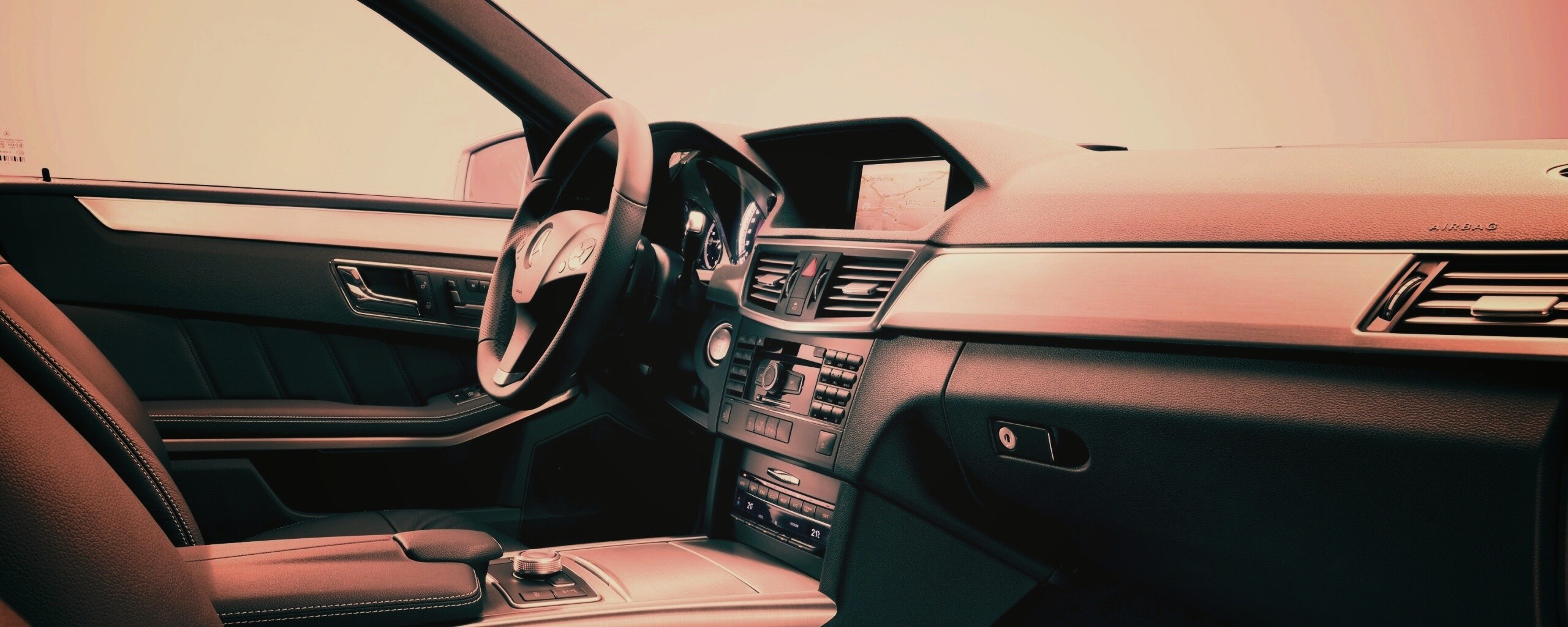 Салон мерседеса обои