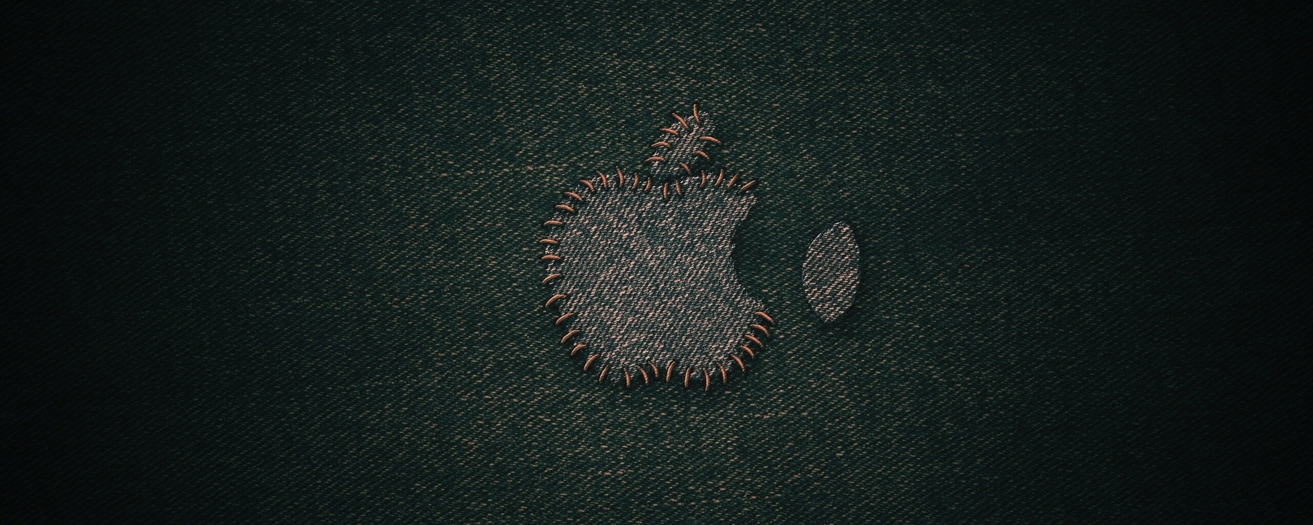 Штопанный Apple обои