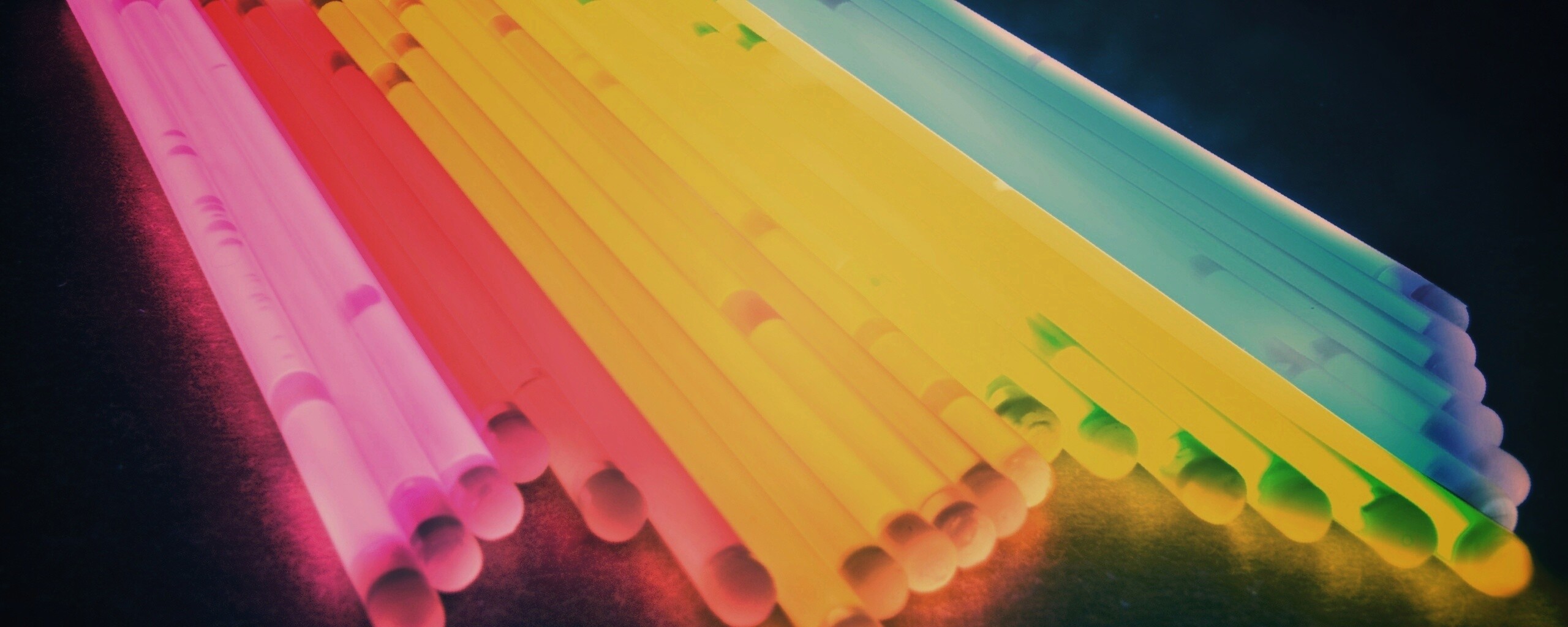 Неоновые трубки обои