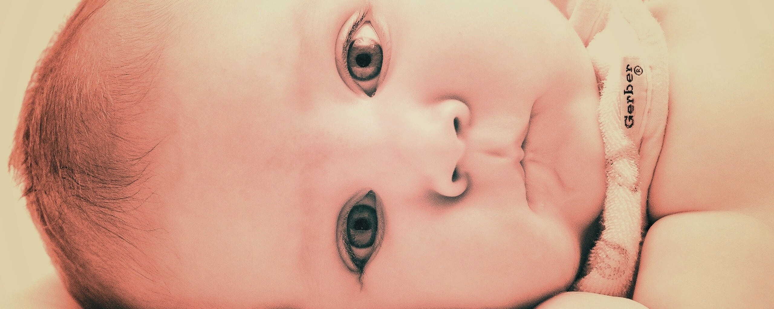 Задумчивый обои