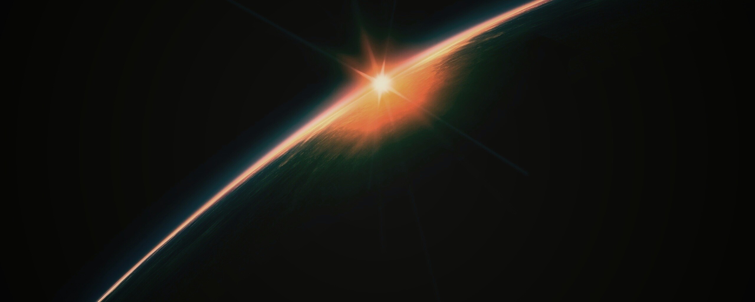 Солнце выглядывает из-за горизонта обои