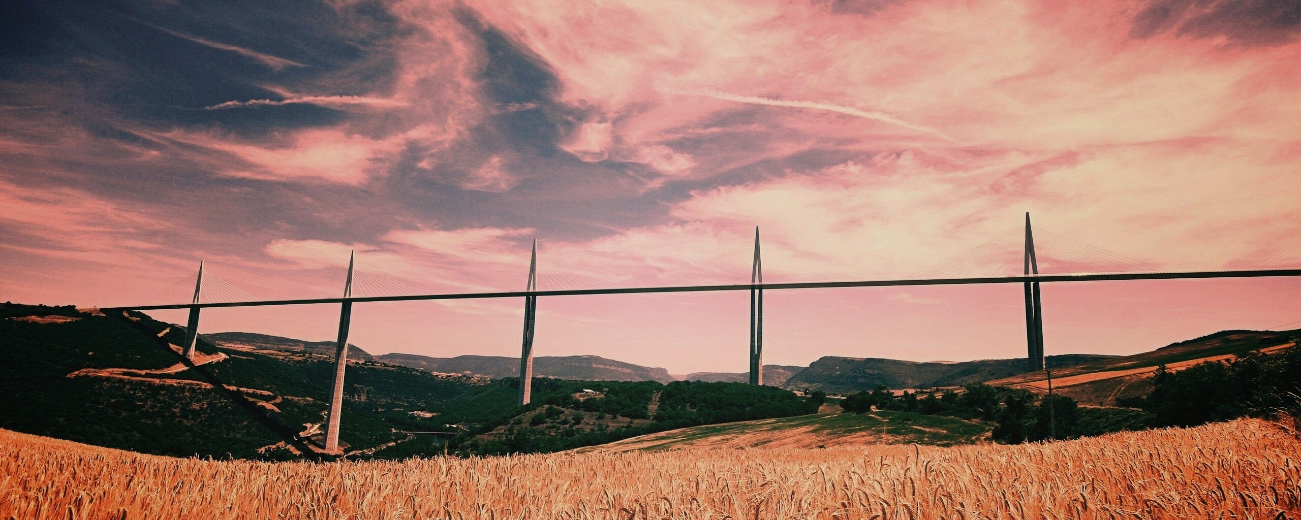 Мост над долиной обои