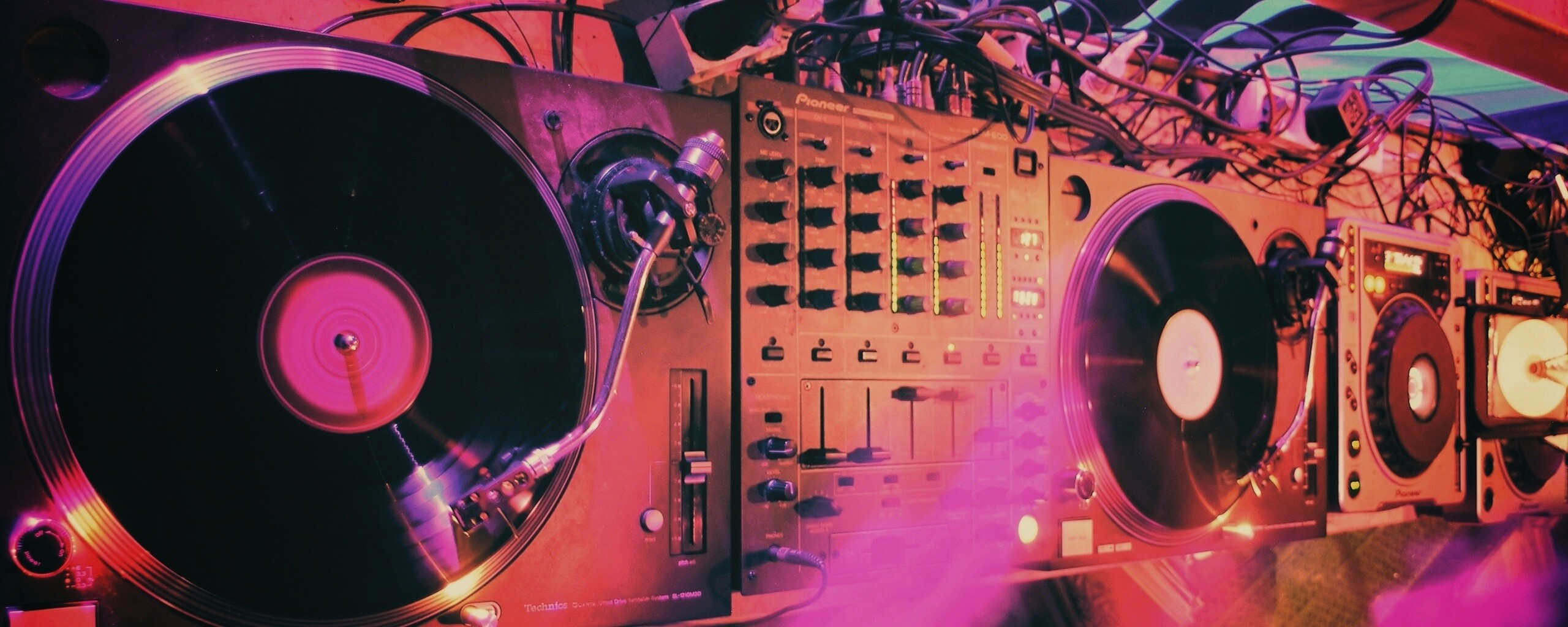 Диджейский пульт обои