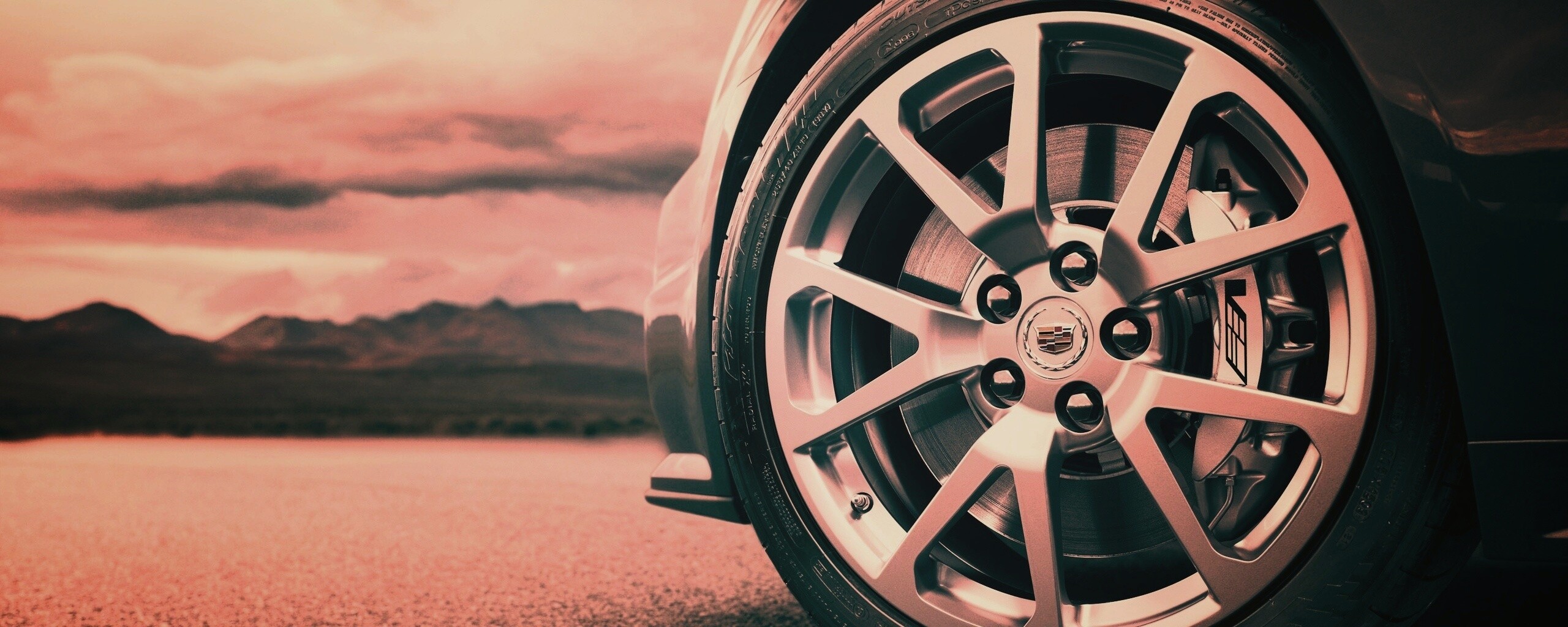 Колесо кадиллака обои