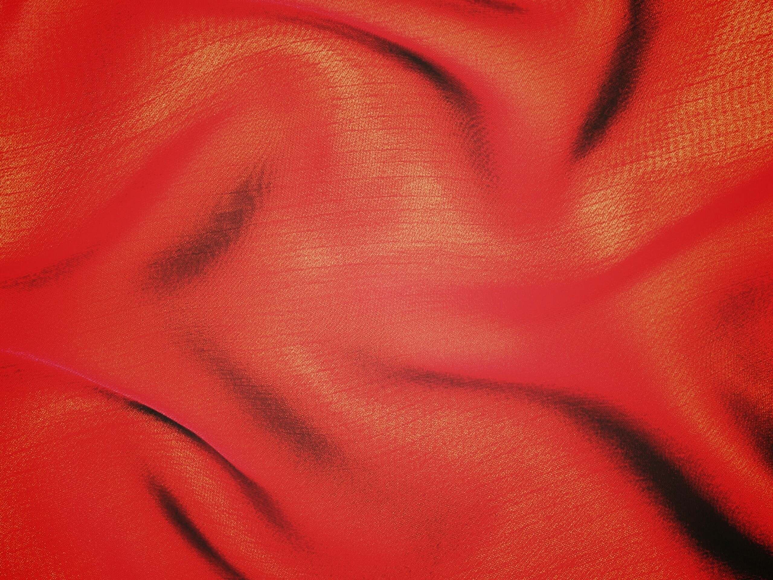 Красный шелк обои