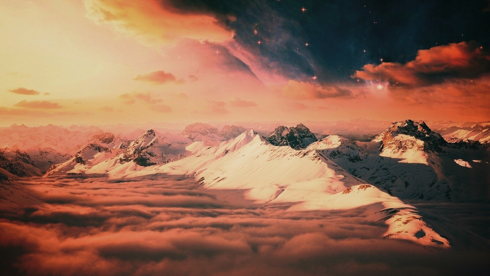 Горный хребет над облаками обои