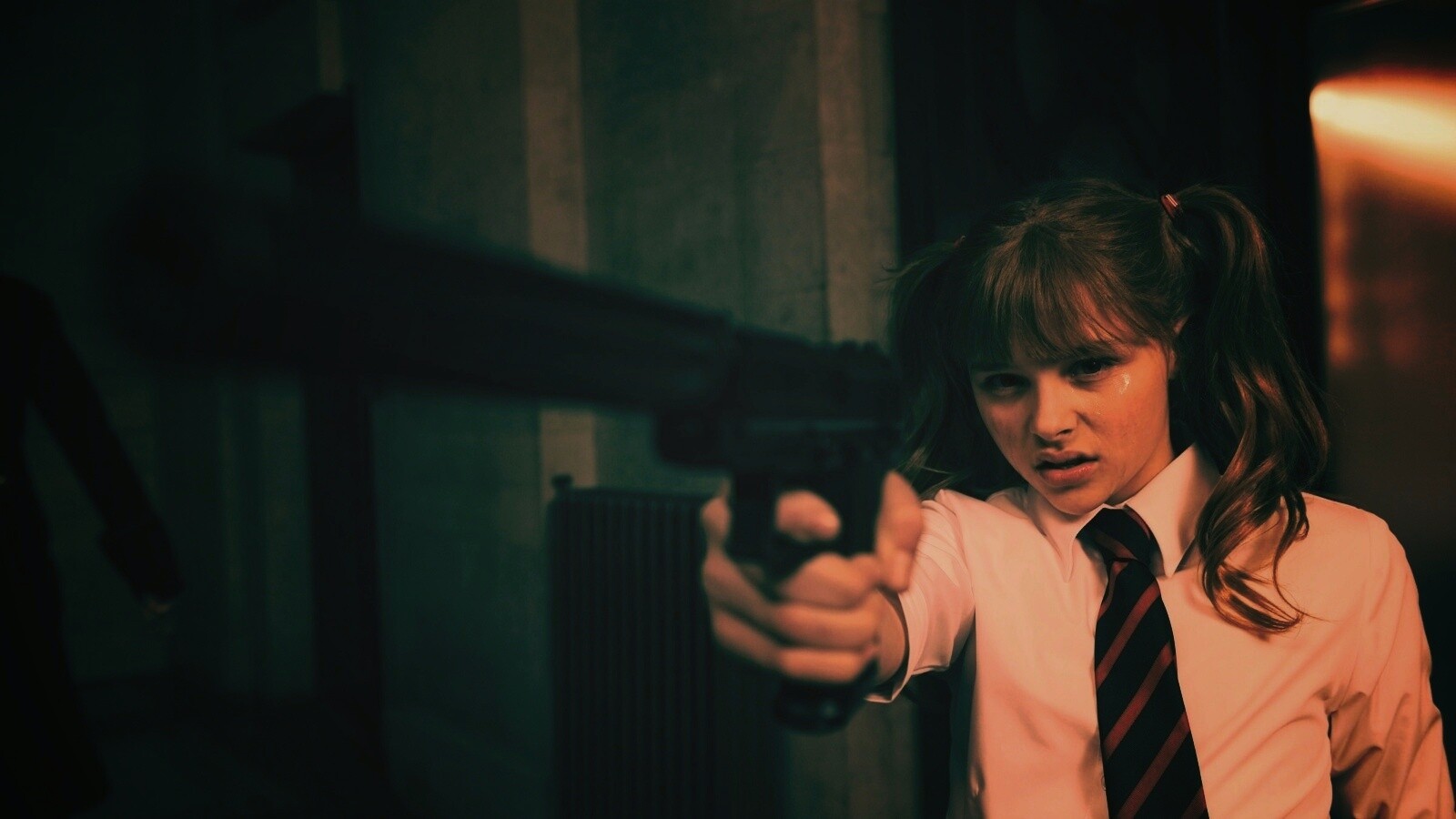 Убивашка с пистолетом обои