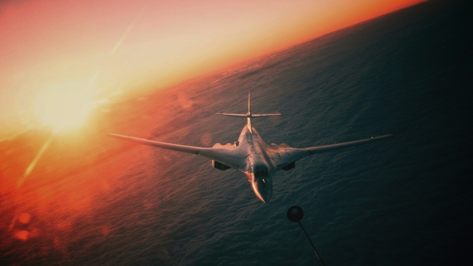 Ту 160 над облаками обои