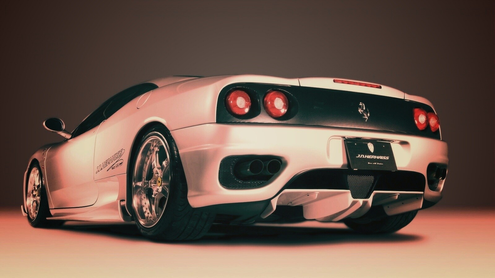 Металлик Феррари обои