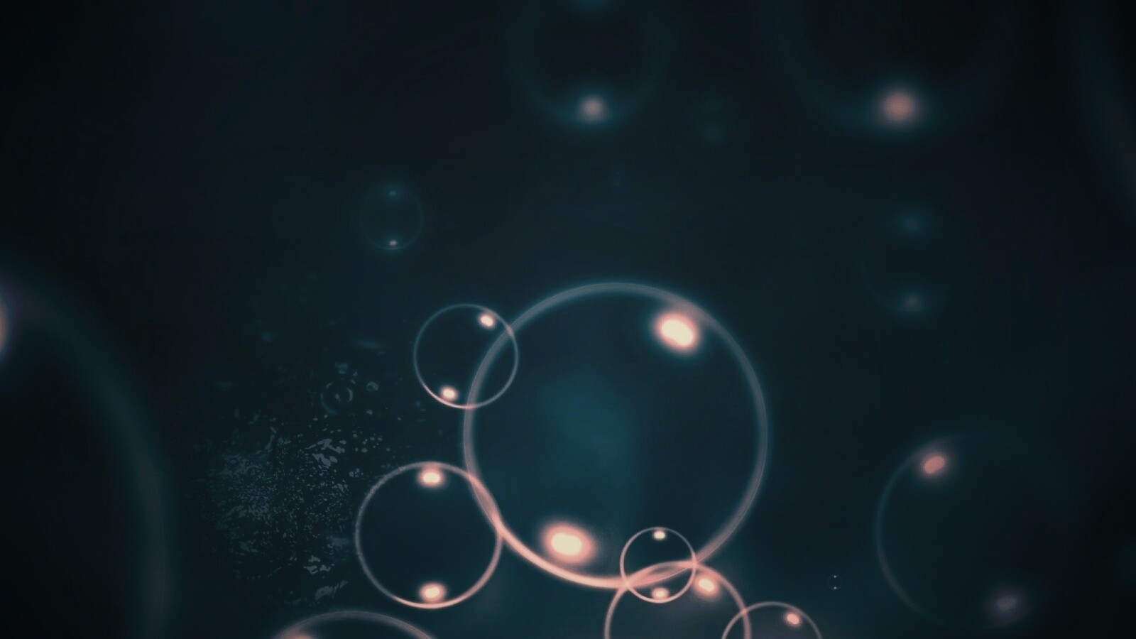 Пузыри в темной воде обои