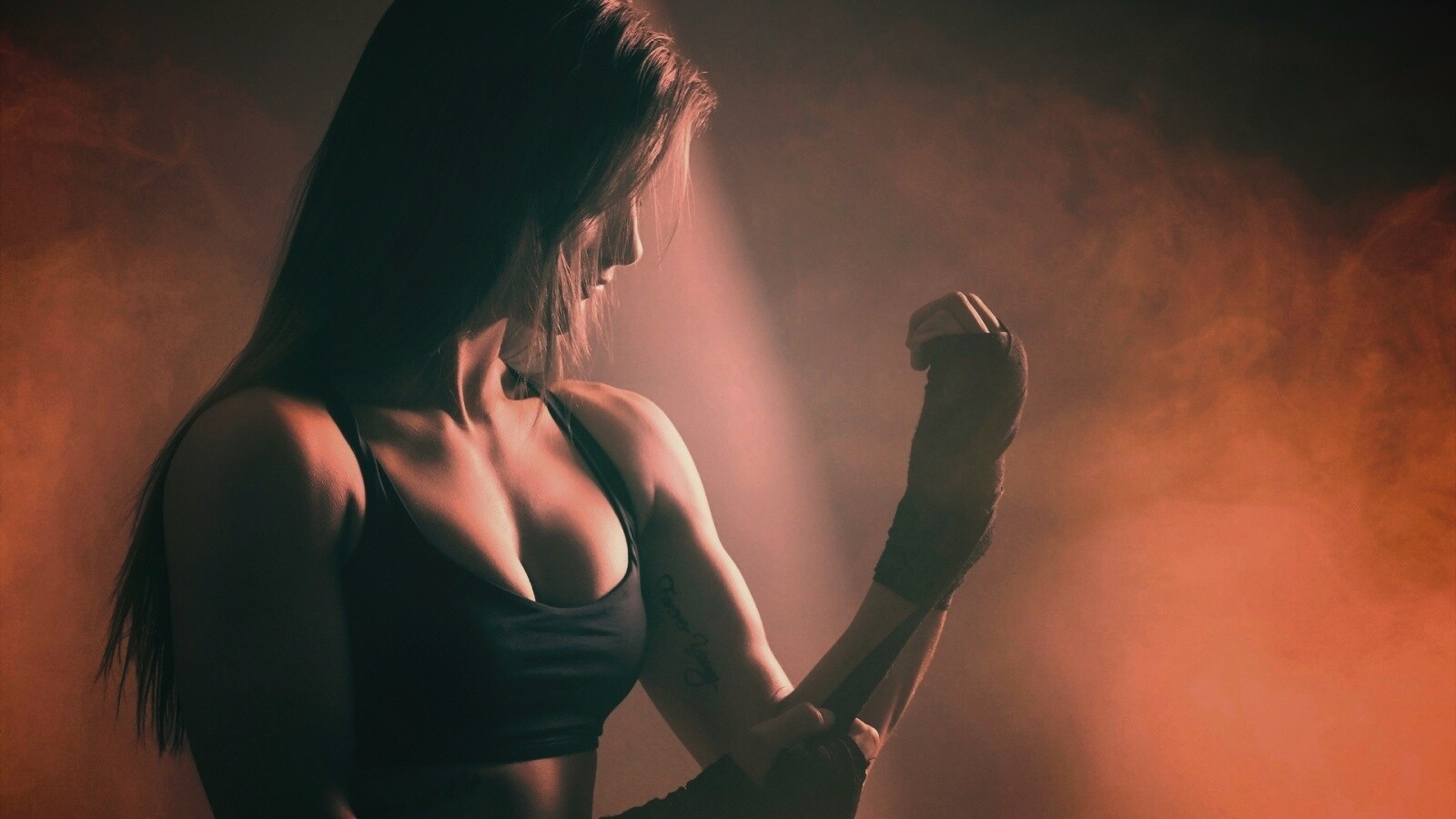 Спортивная девушка обои