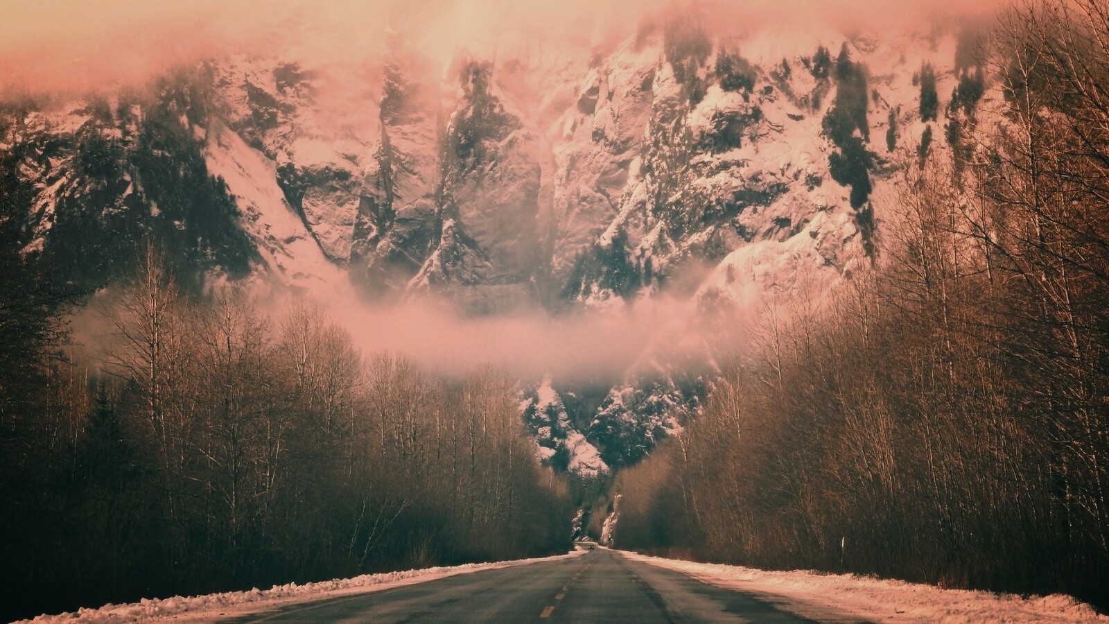 Дорога к скале обои