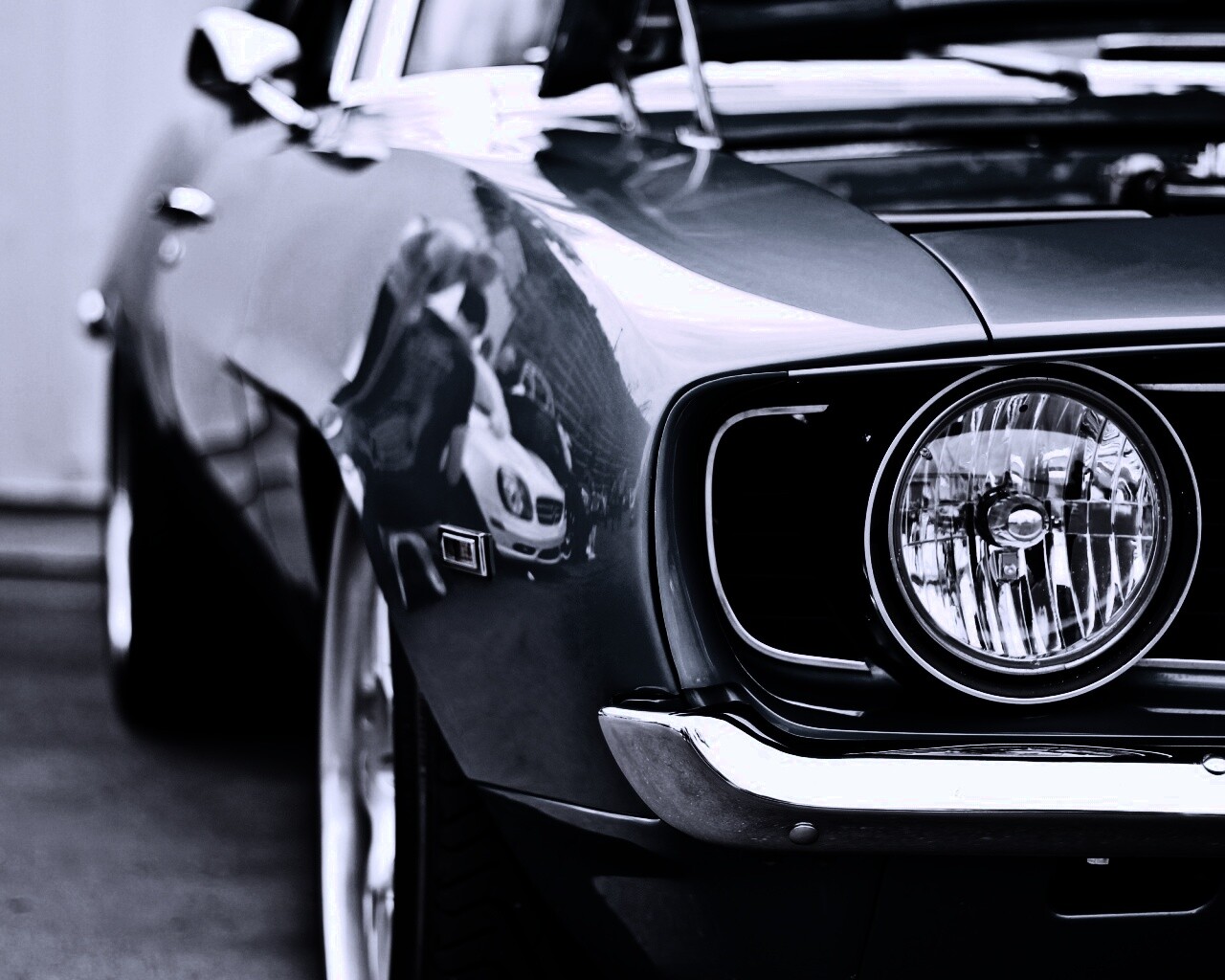 Синяя машина обои