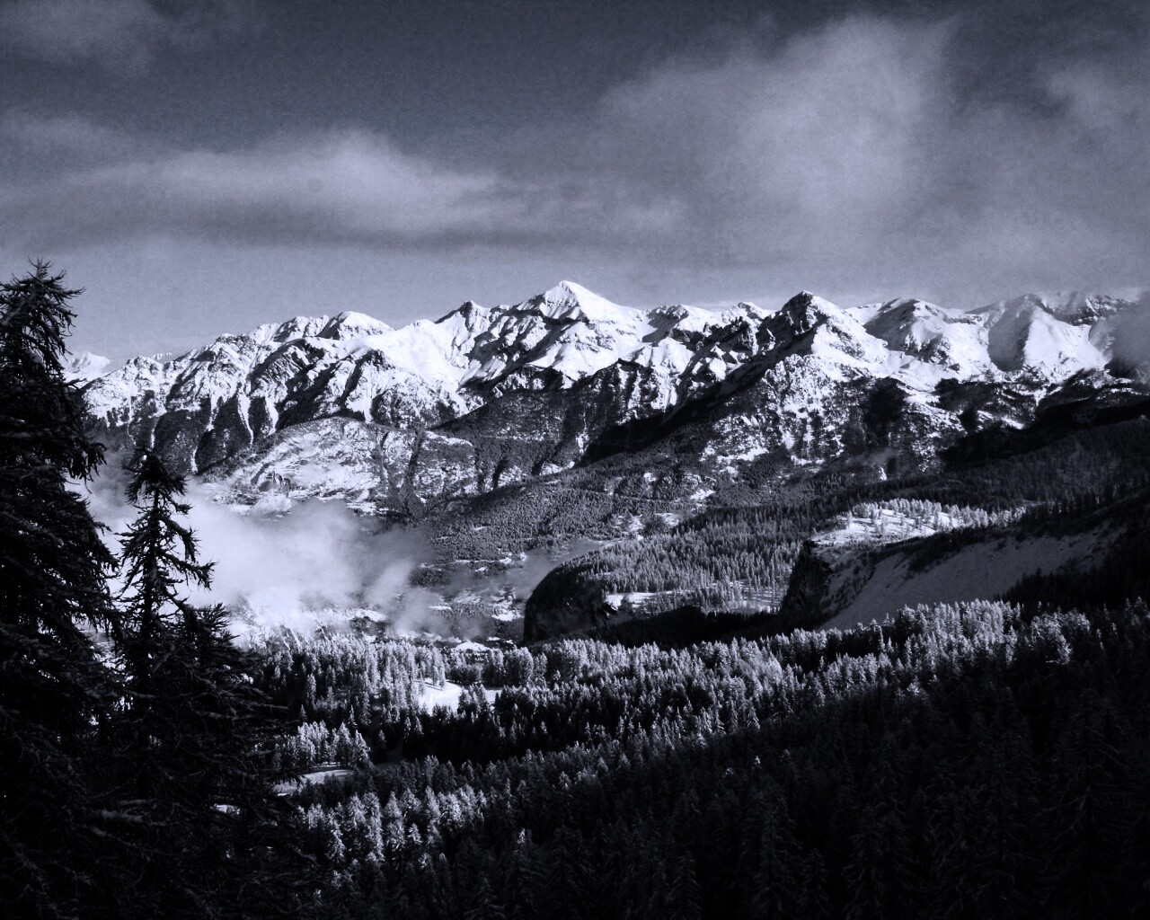 Горный пейзаж обои