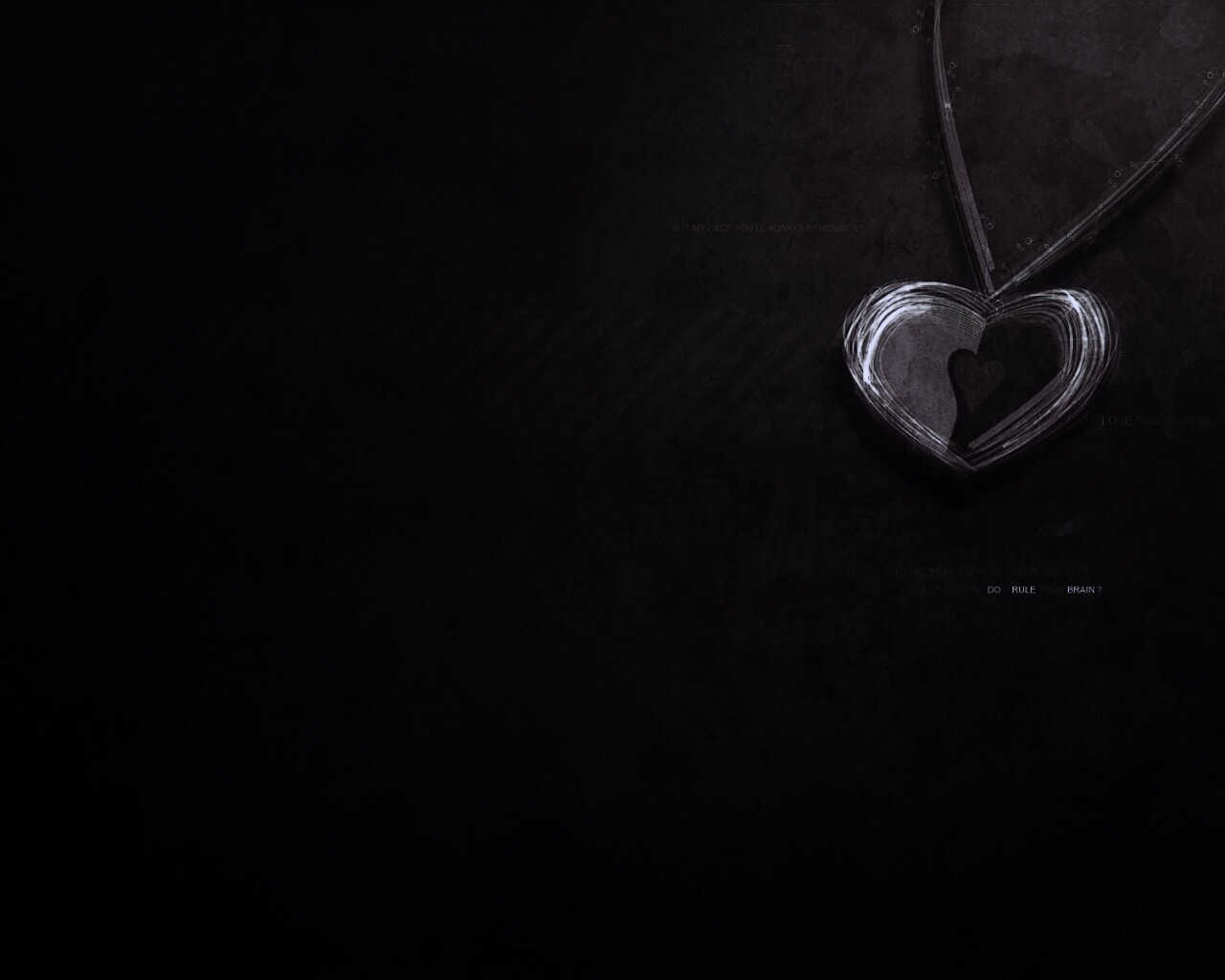 Кулон сердечком обои