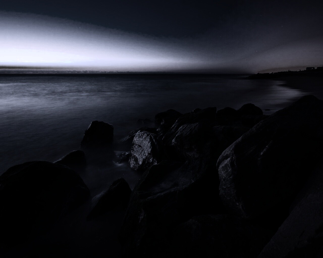 Камни на берегу обои