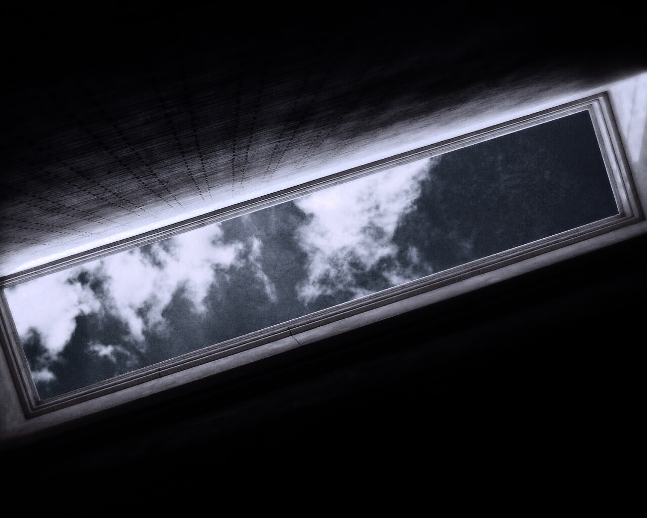 Прямоугольный каменный колодец обои