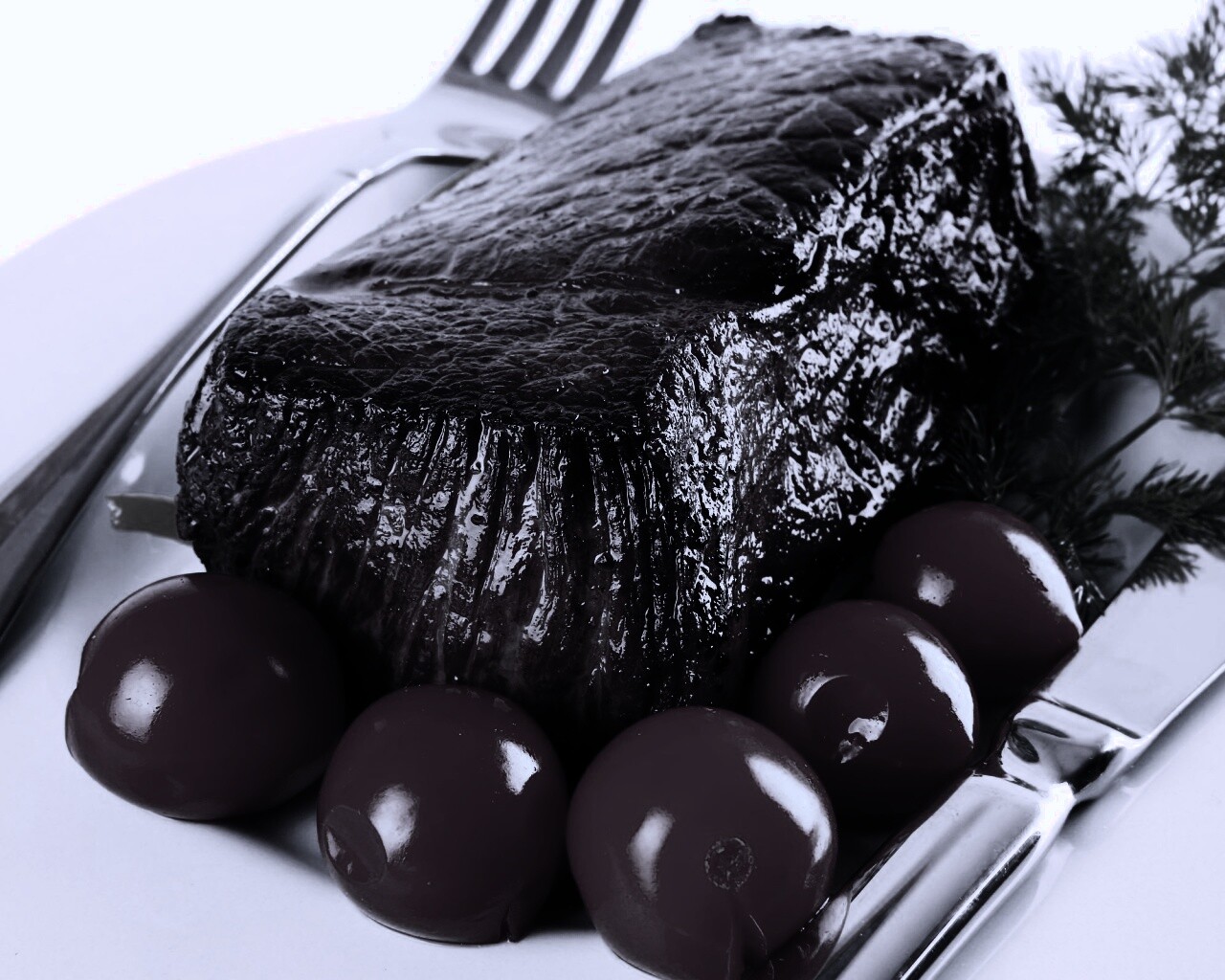 Стейк с помидорами обои