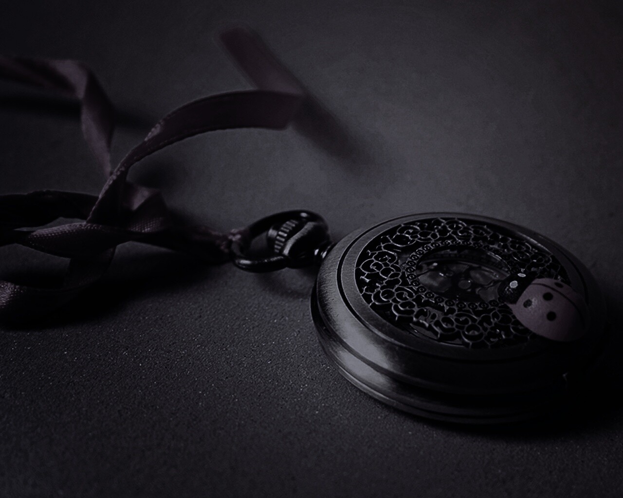 Искусные карманные часы обои