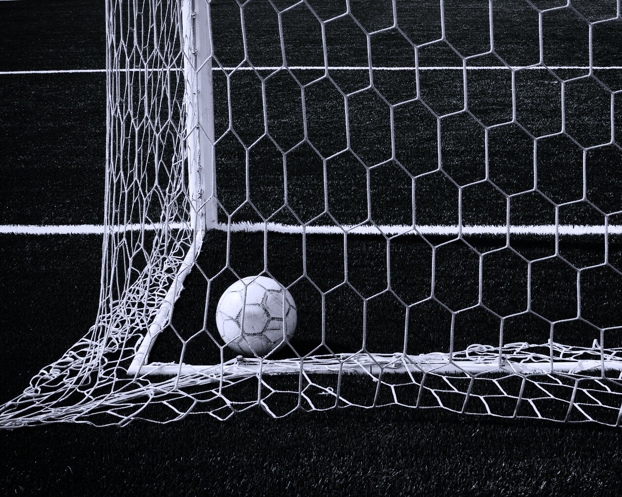 Футбольные ворота обои