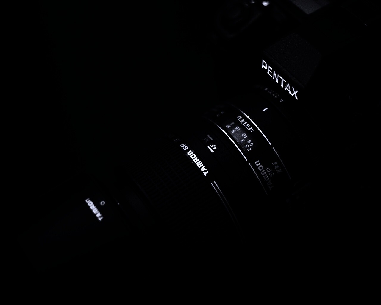 Фотоаппарат pentax объектив обои