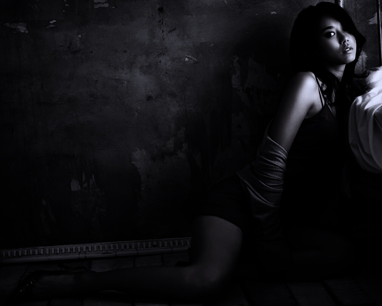 Модель азиатка обои