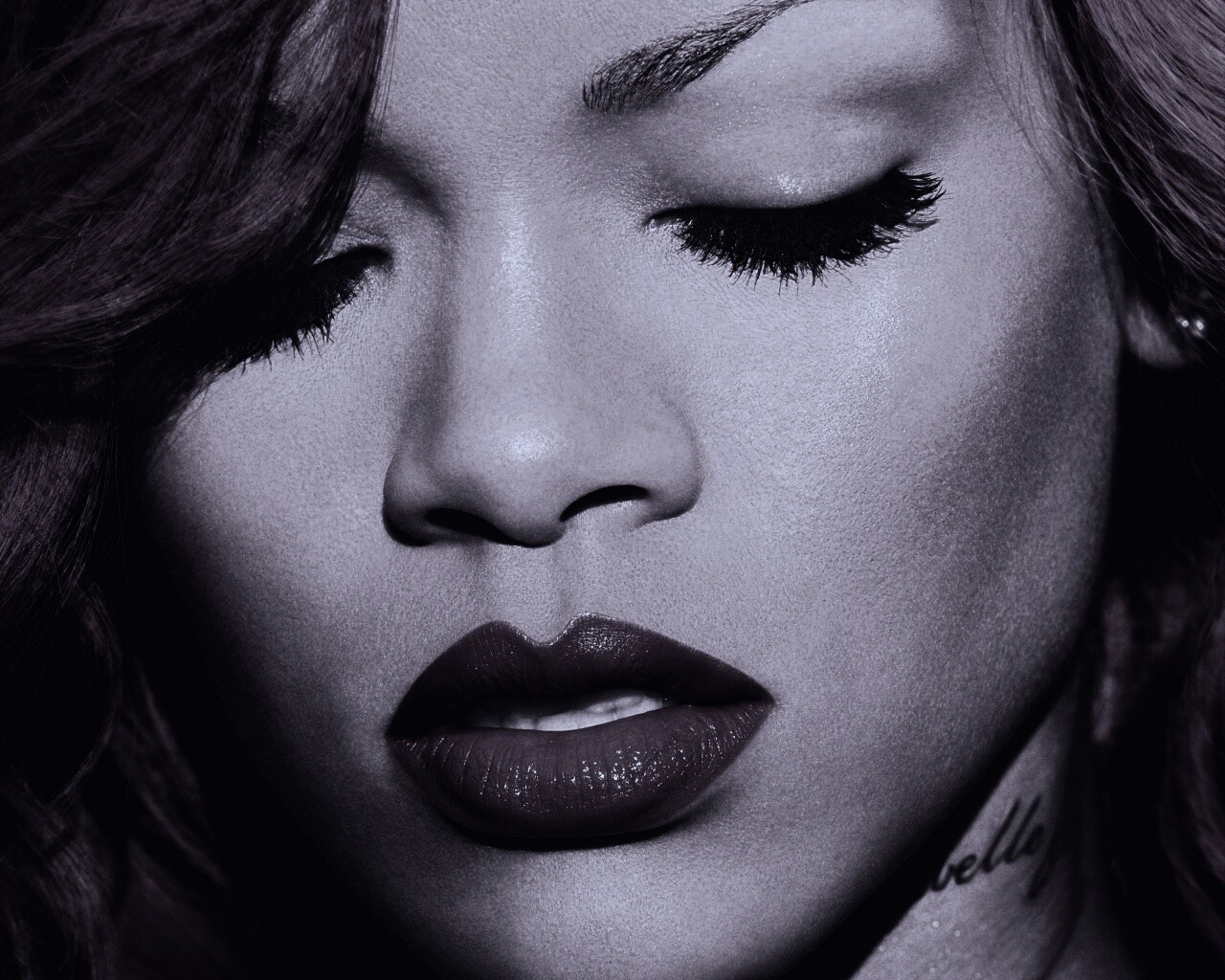 Рианна обои