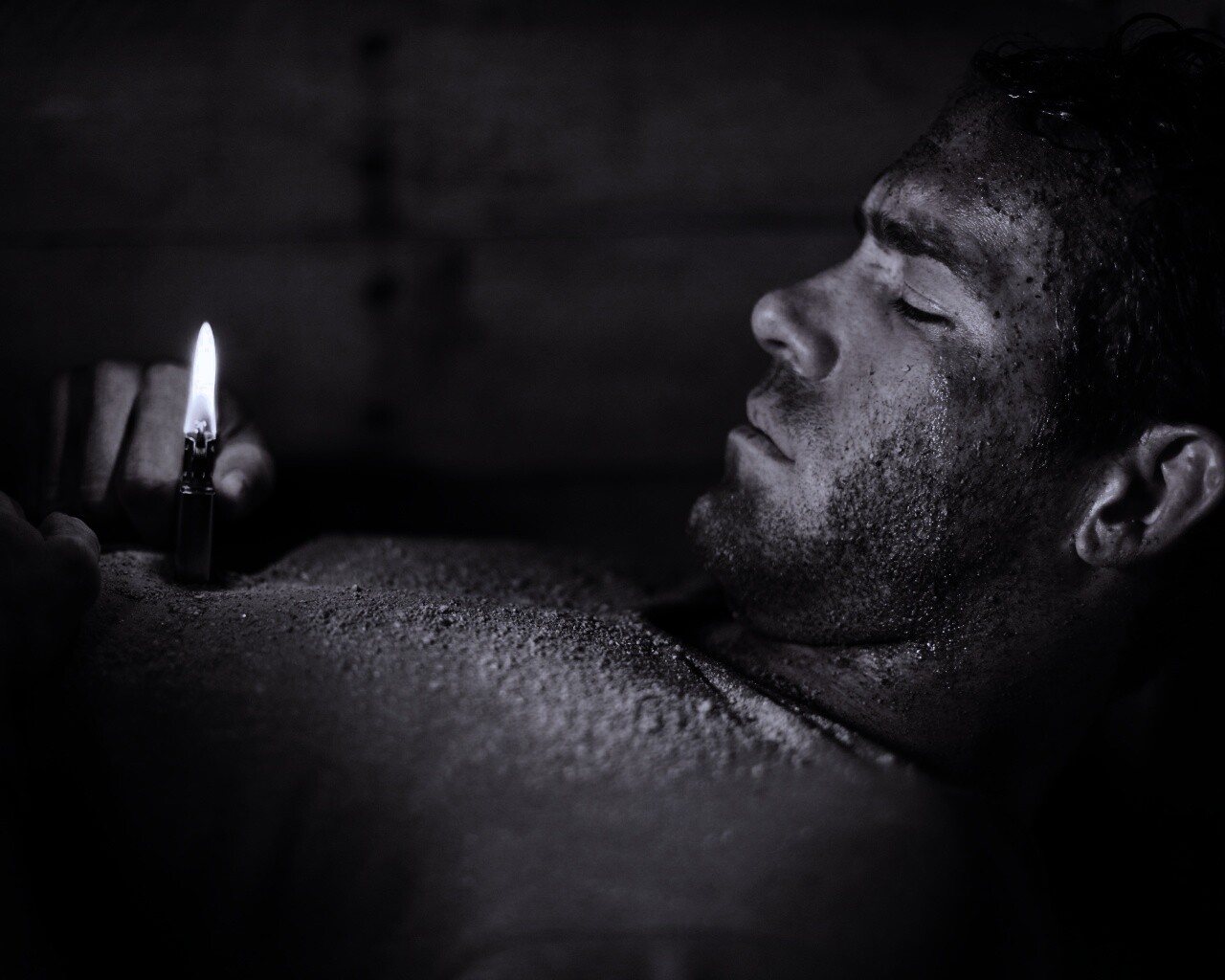 Кадр из фильма Погребенный заживо  обои